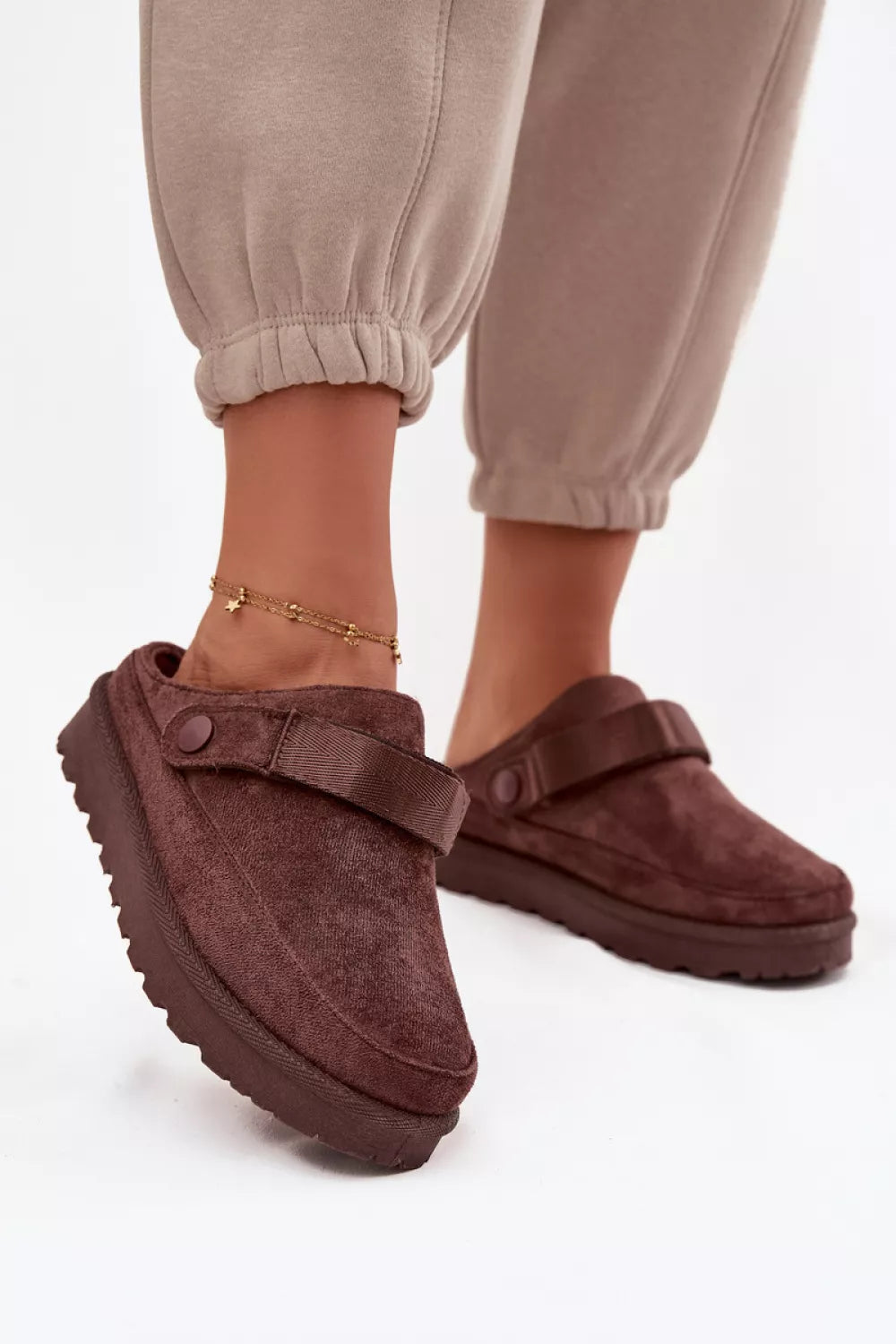 Šlepetės modelis 220535 Step in style