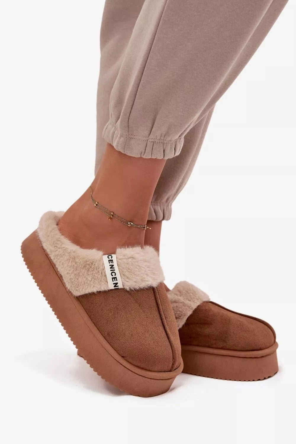 Šlepetės modelis 220538 Step in style