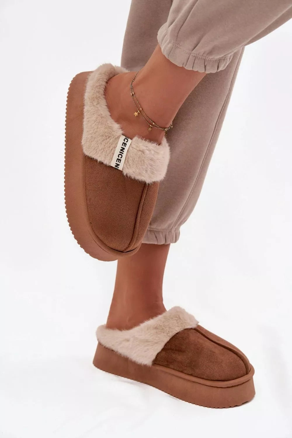 Šlepetės modelis 220538 Step in style