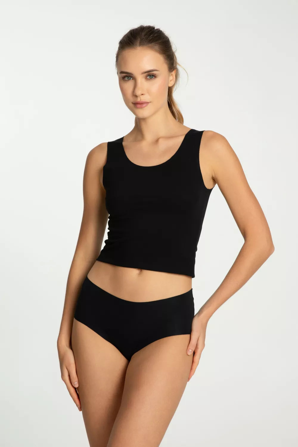 Kelnaitės modelis 220544 Julimex