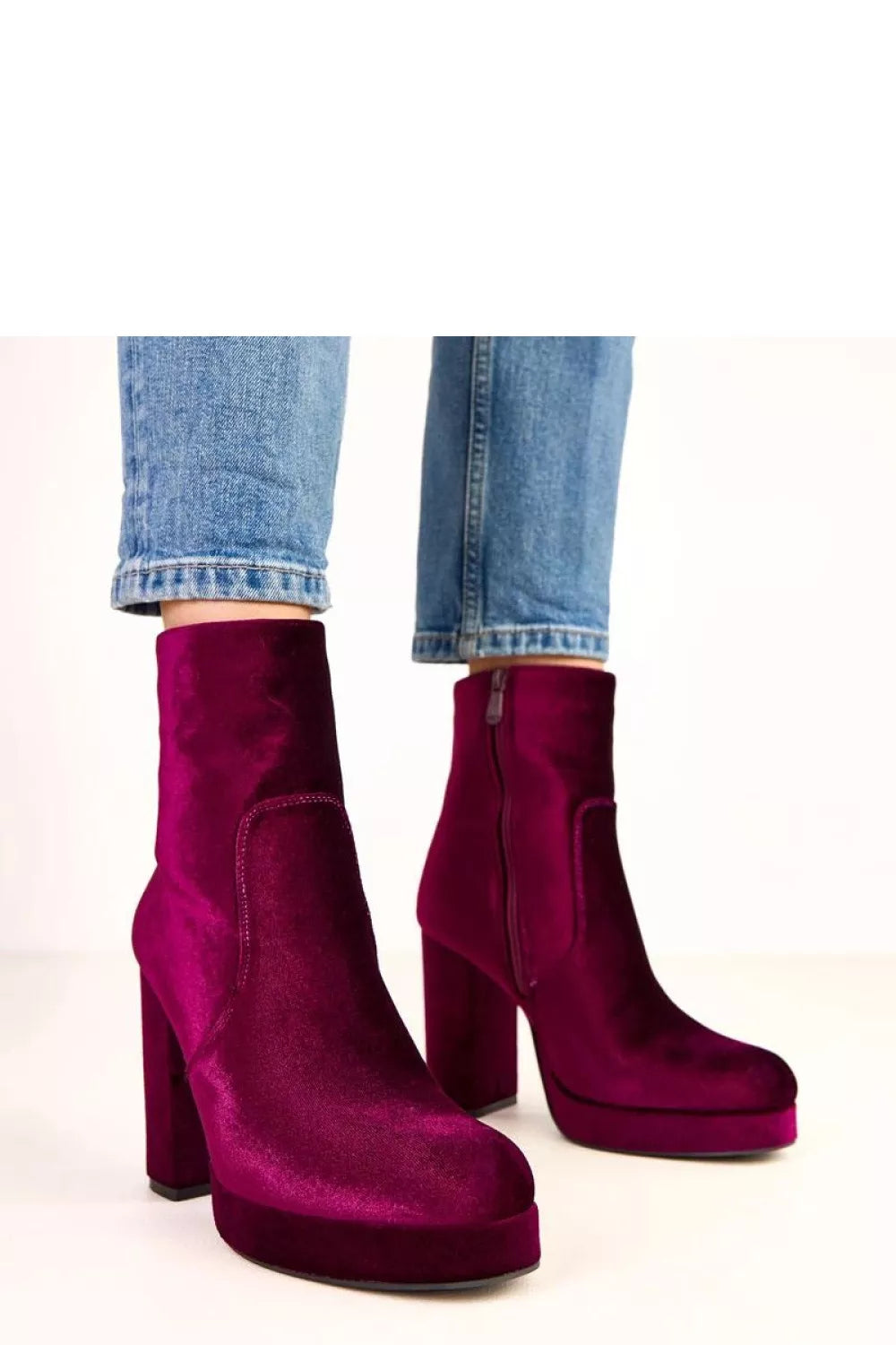 Aulinukai su kulnu, modelis 220582 Solea