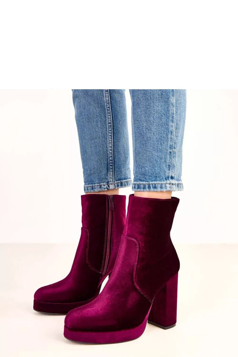 Aulinukai su kulnu, modelis 220582 Solea