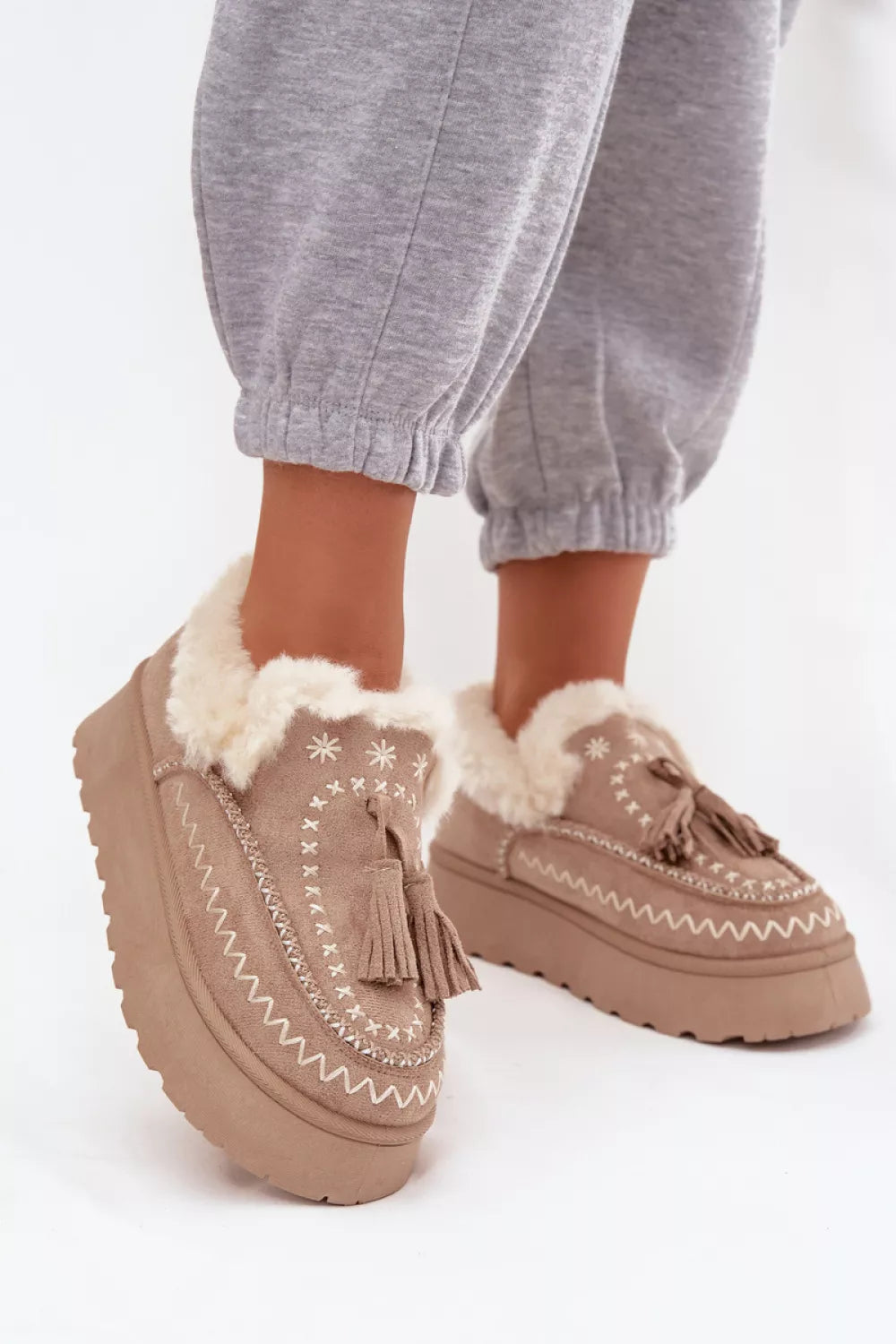 Sniego batai modelis 220730 Step in style