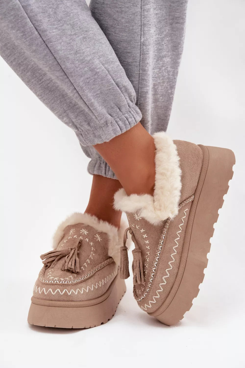 Sniego batai modelis 220730 Step in style