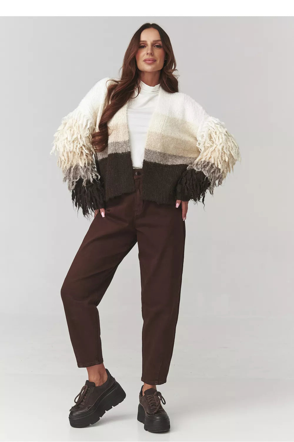 Kardiganas modelis 220771 Makadamia