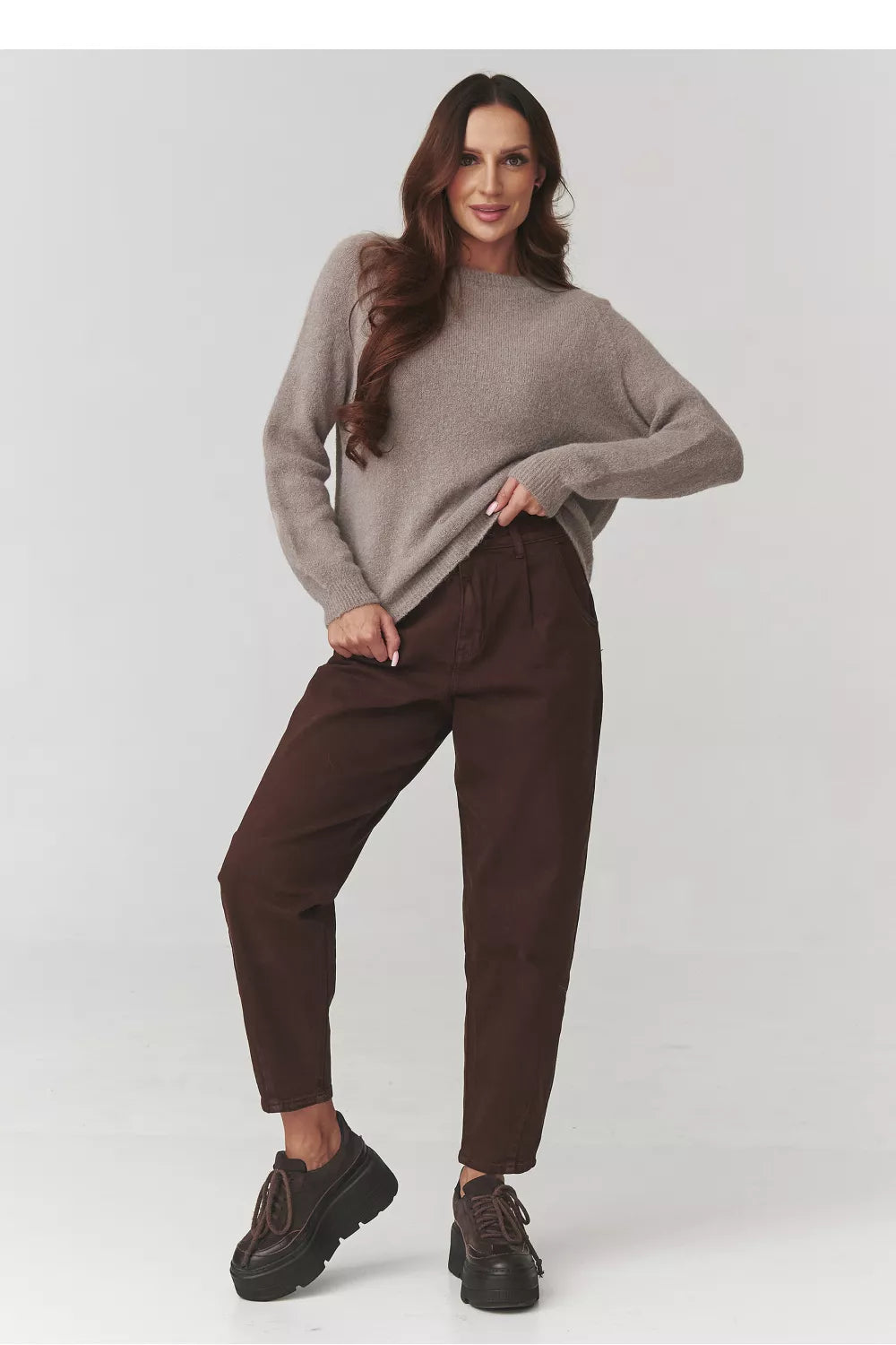 Megztinis modelis 220789 Makadamia