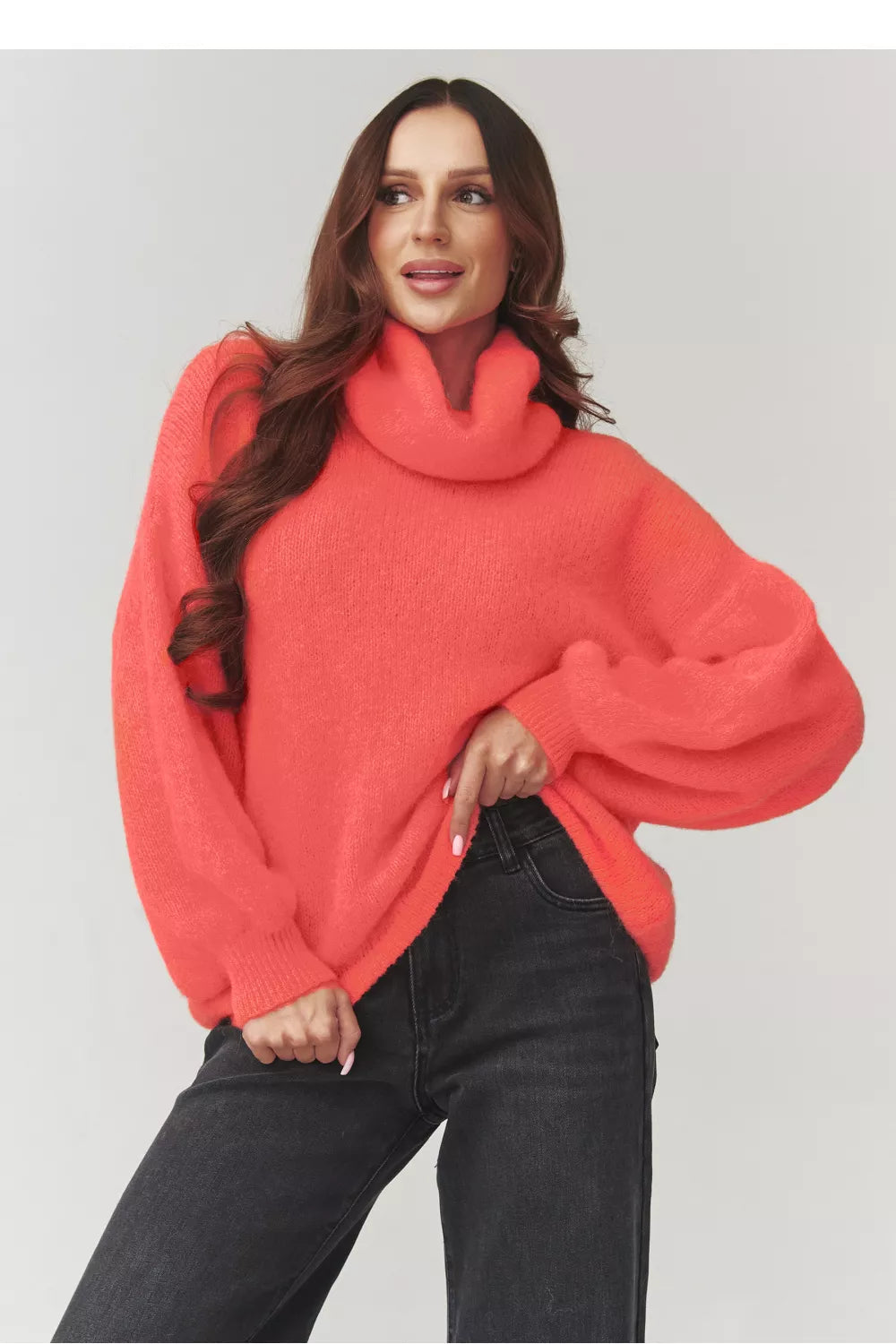 Megztinis su golfo apykakle modelis 220792 Makadamia