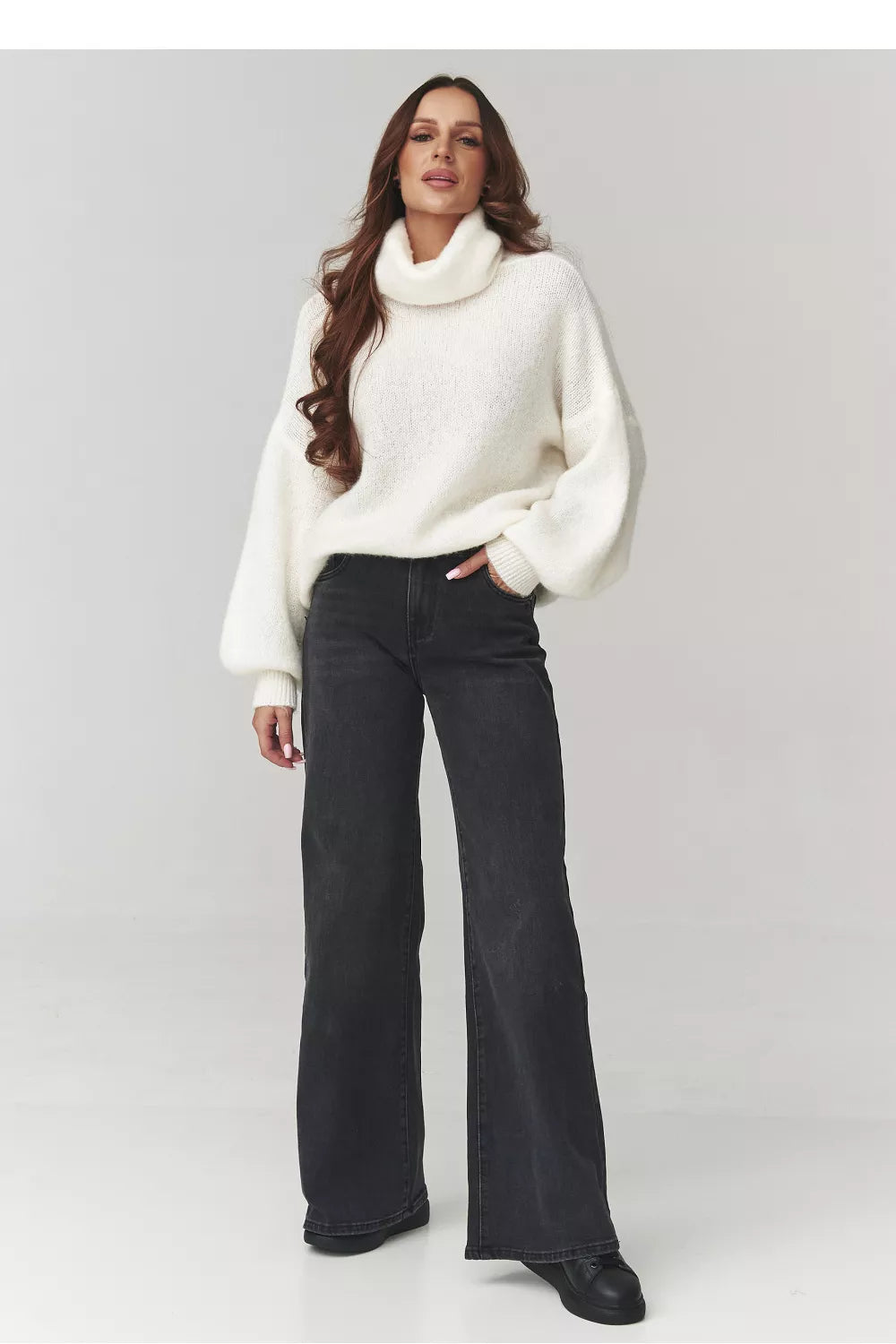 Turtleneck modelis 220793 Makadamia