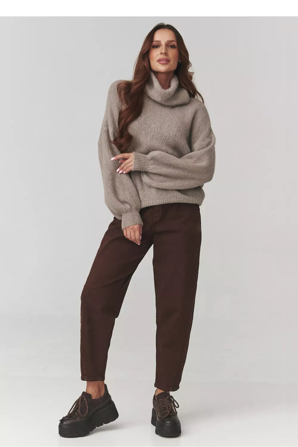 Megztinis golfas modelis 220795 Makadamia