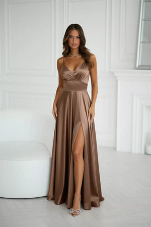 Ilga suknelė modelis 220834 Bicotone