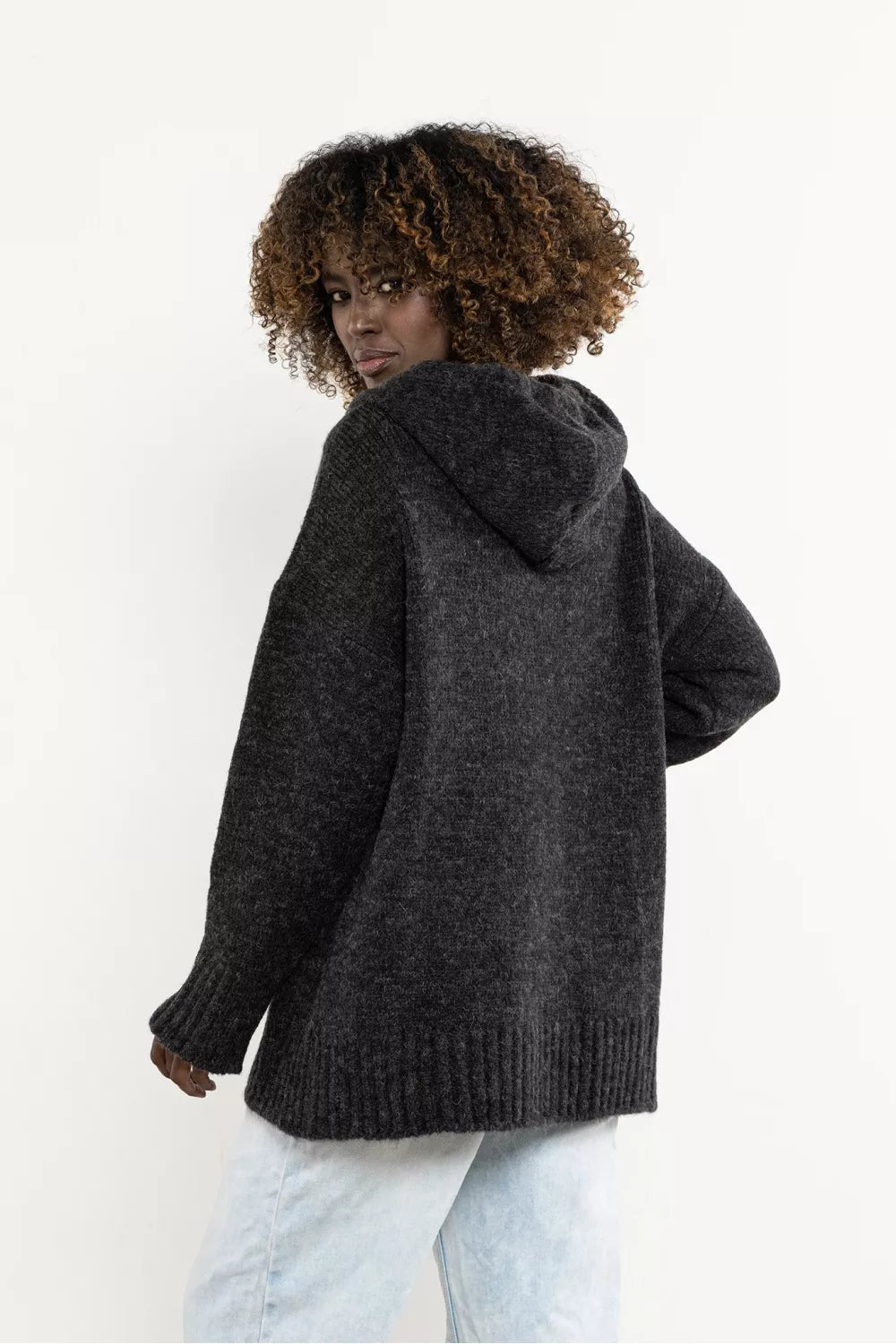 Megztinis modelis 220857 awama
