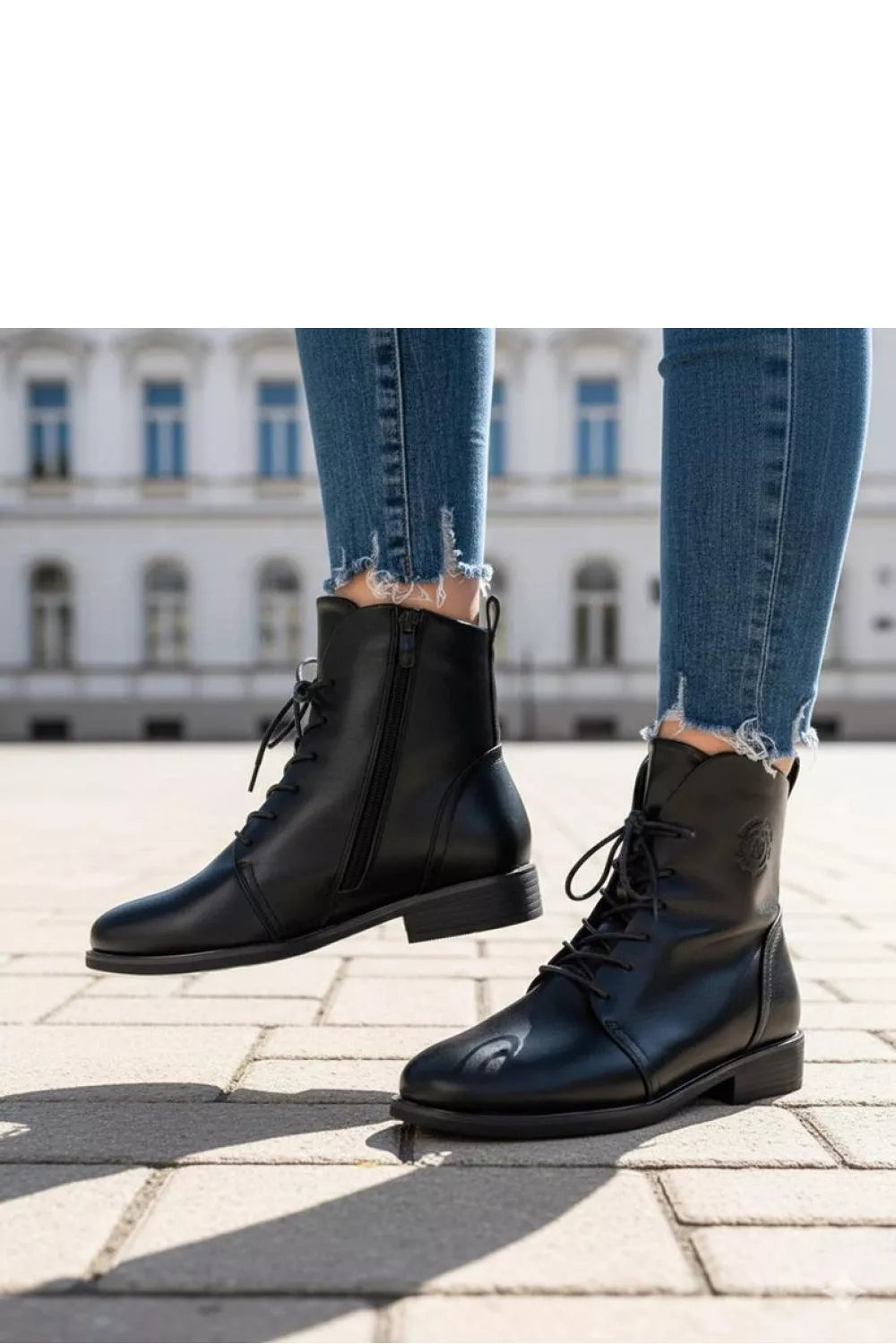 Batai modelis 221013 Solea