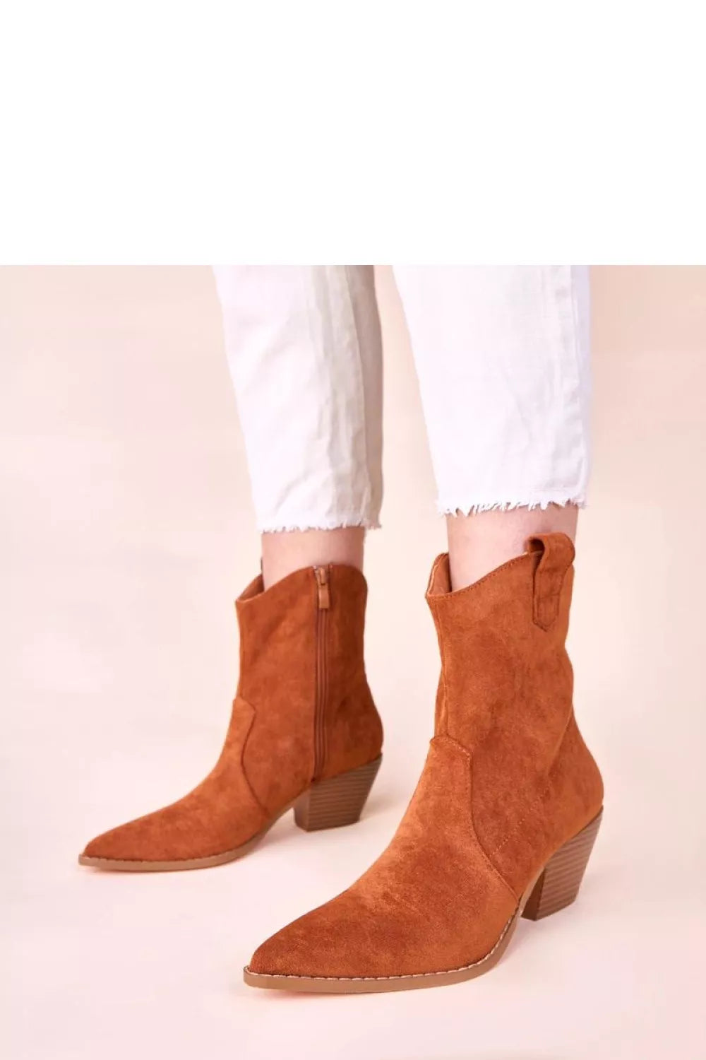 Aulinukai ant kulno, modelis 221021 Solea