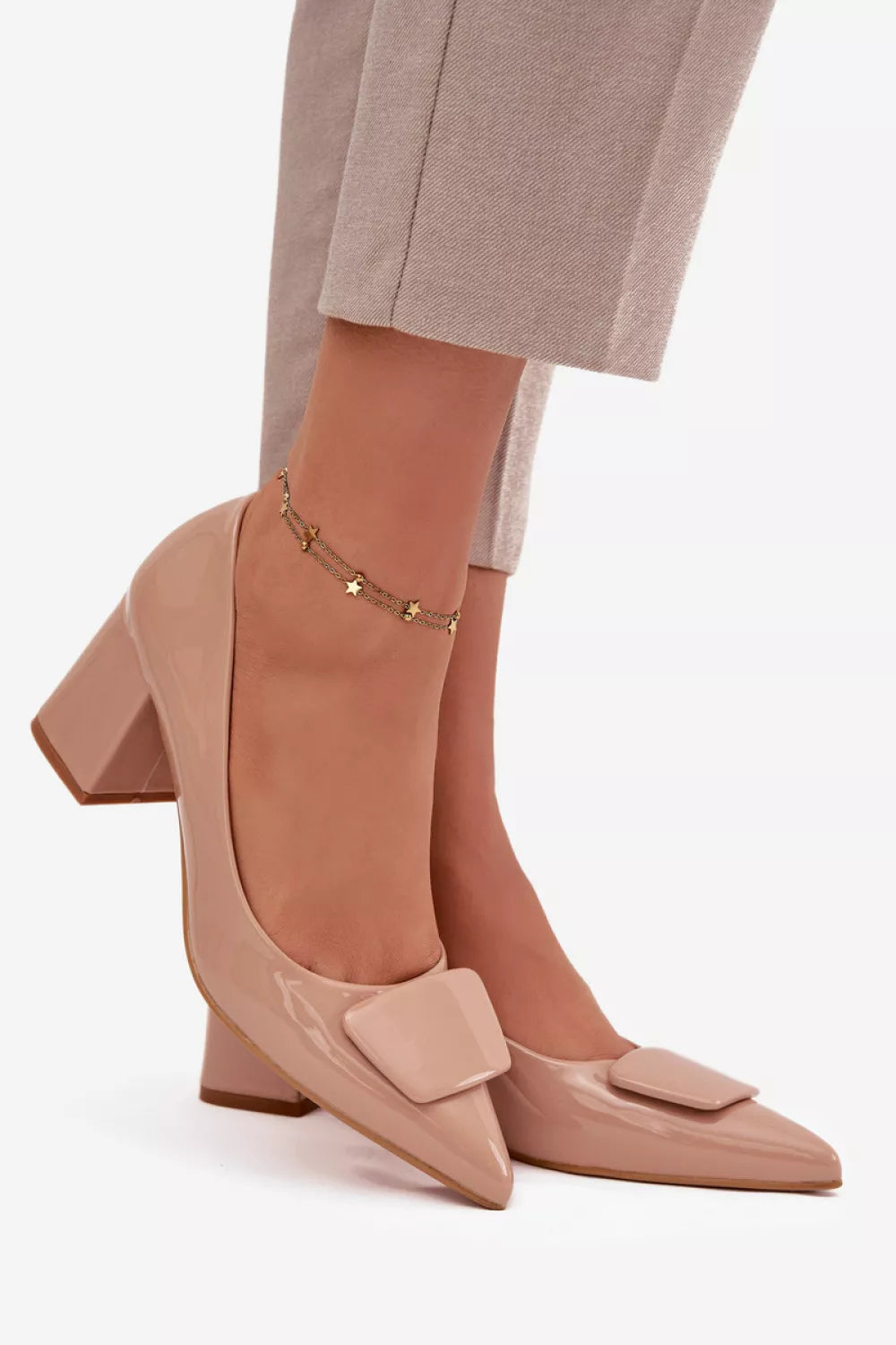 Modelio 221173 bateliai su blokinėmis pakulnėmis Step in style
