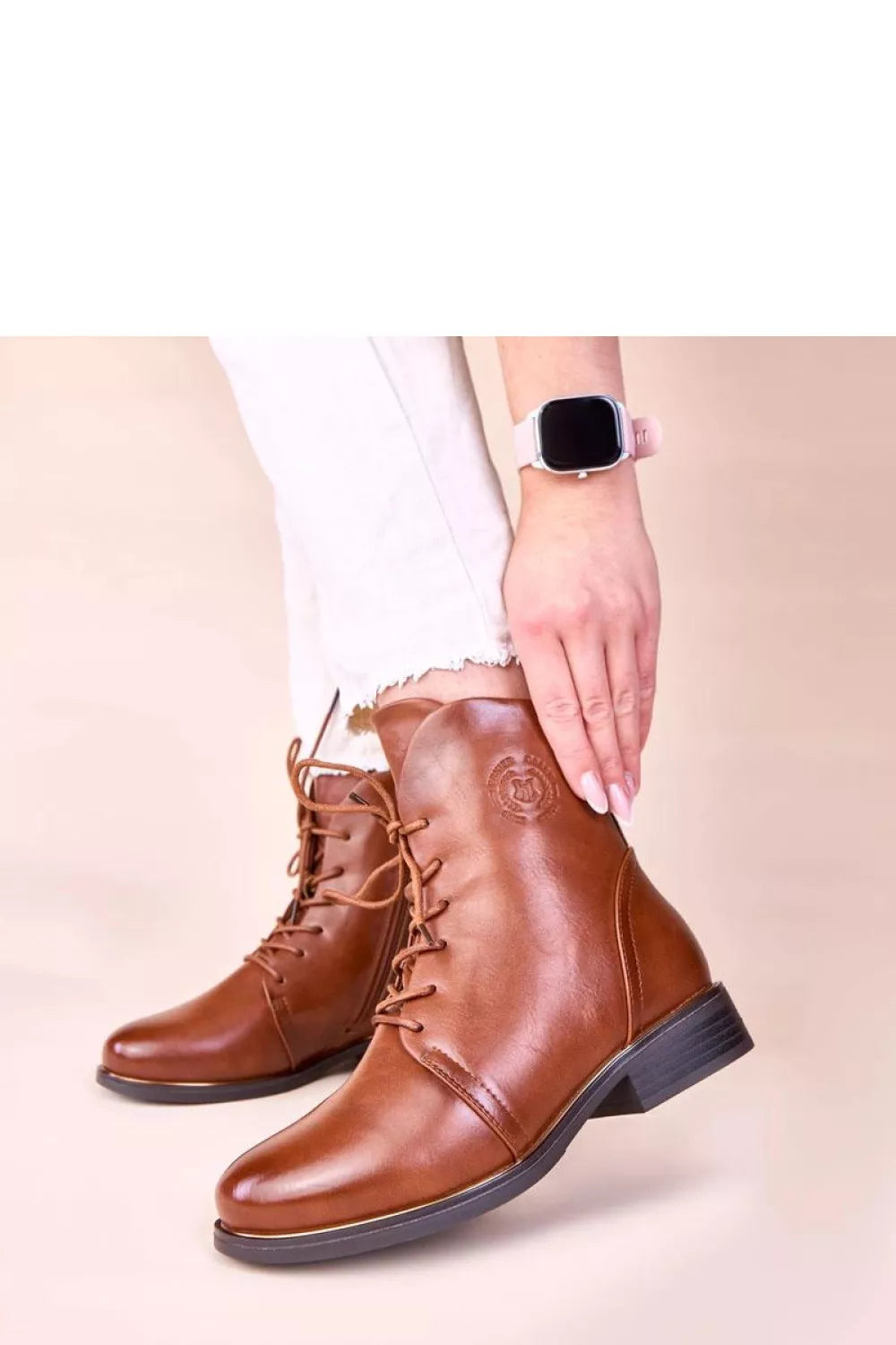 Auliniai batai modelis 221372 Solea