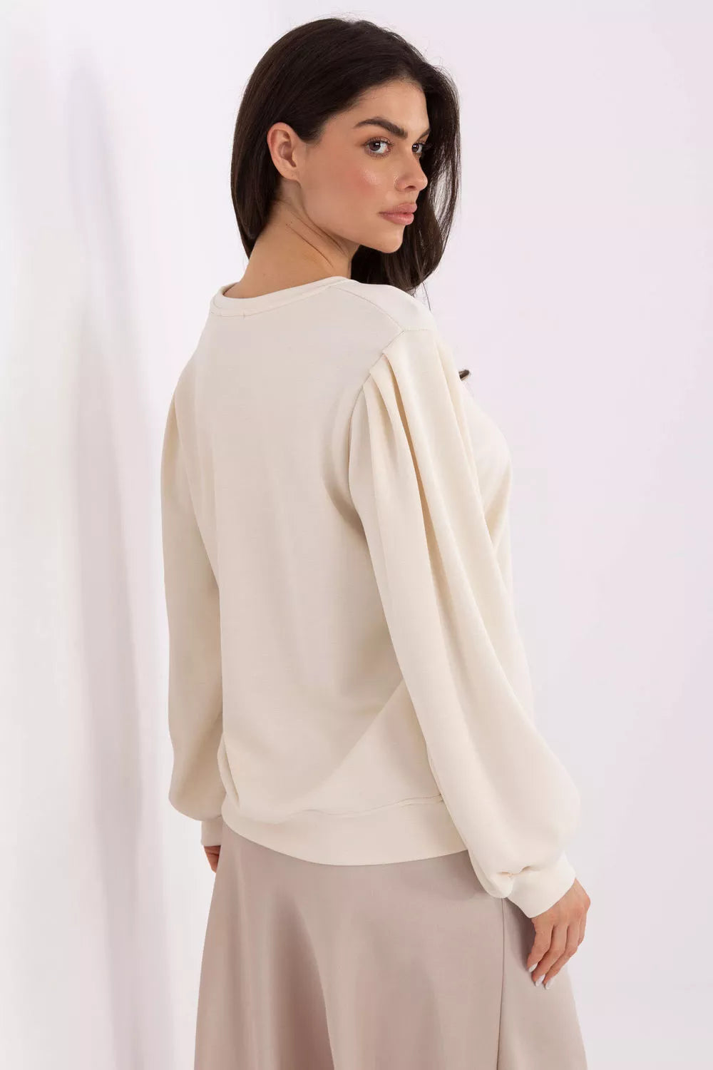 Megztinis modelis 221422 Gamyklinė kaina