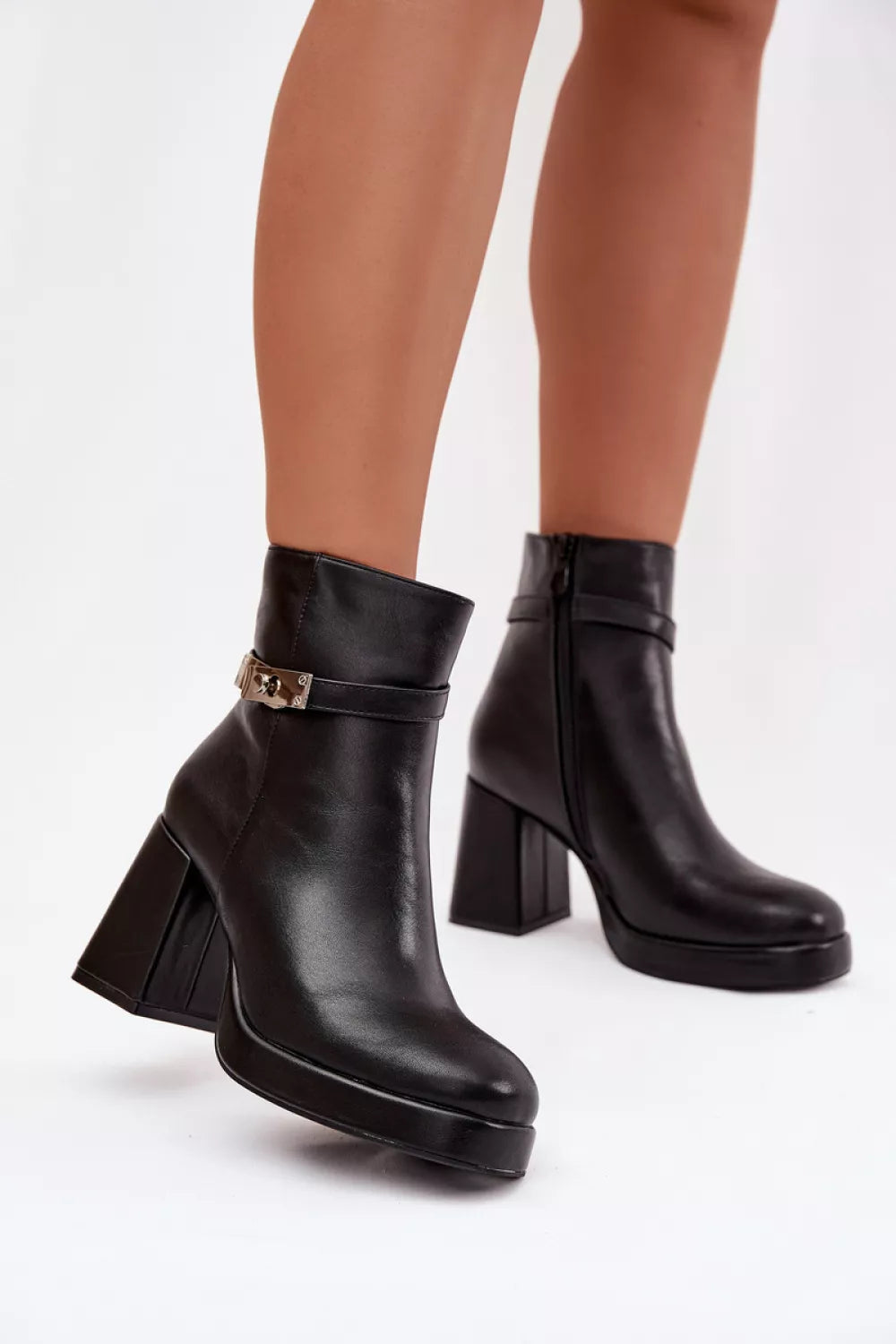 Aulinukai modelis 221521 Step in style