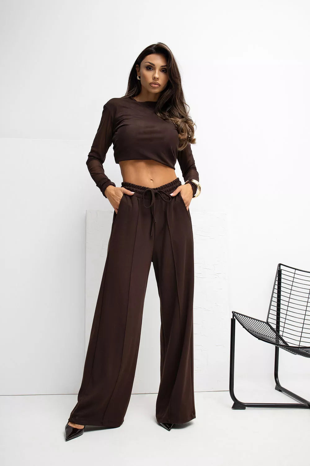 Siaurintų kelnių treniruočių kelnės modelis 221537 Rue Paris