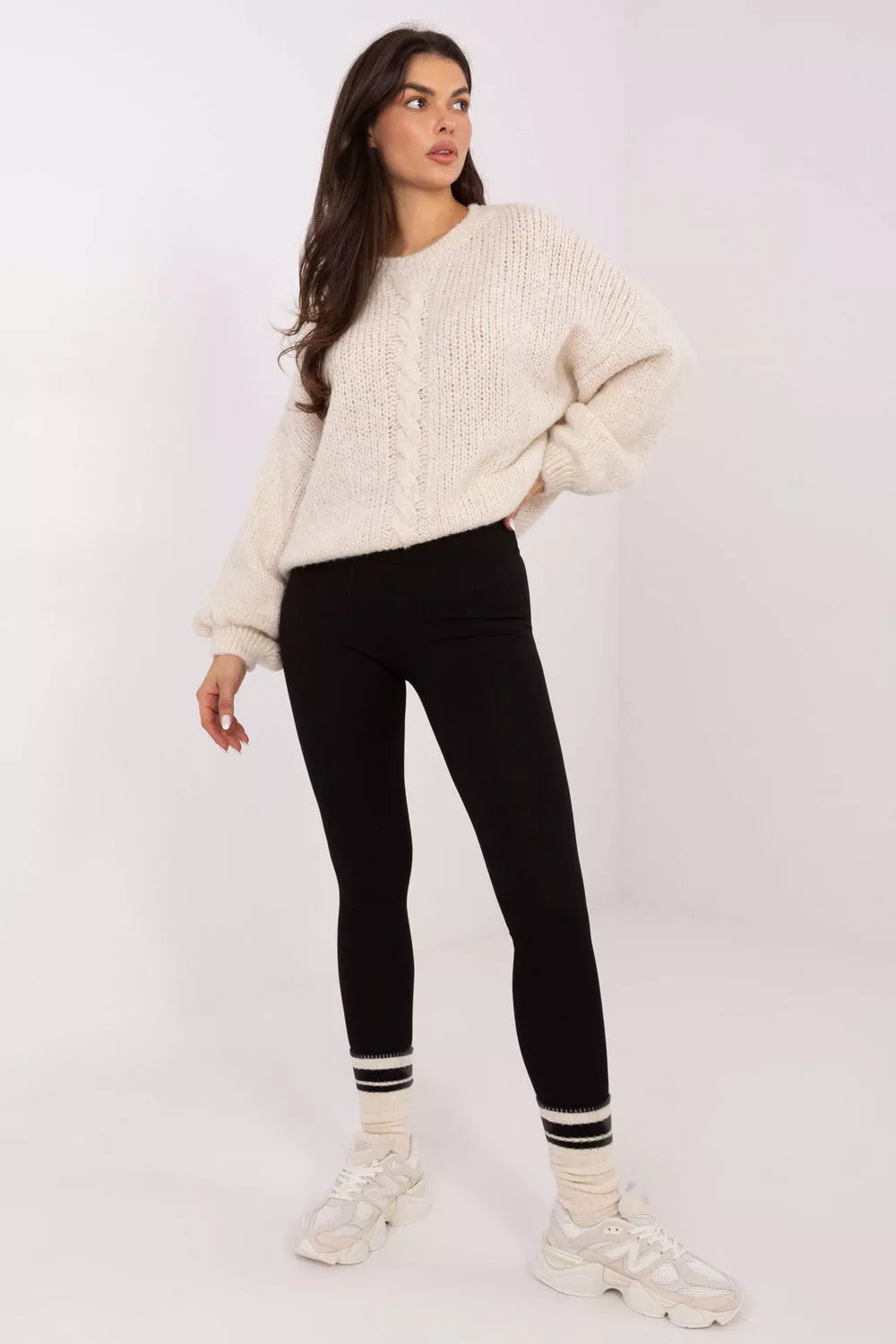 Megztinio modelis 221583 Italy Moda