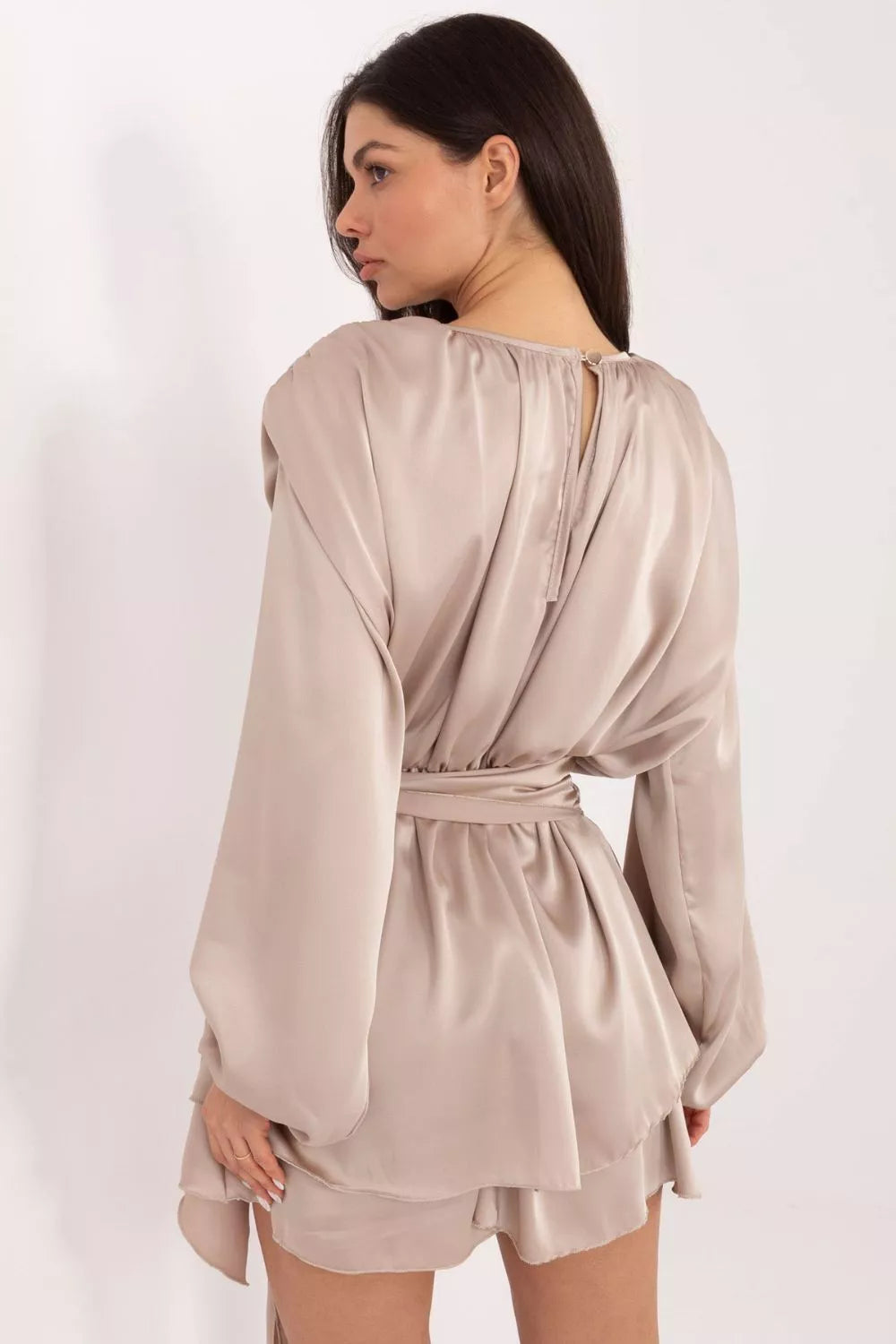 Kostiumo modelis 221584 Italy Moda