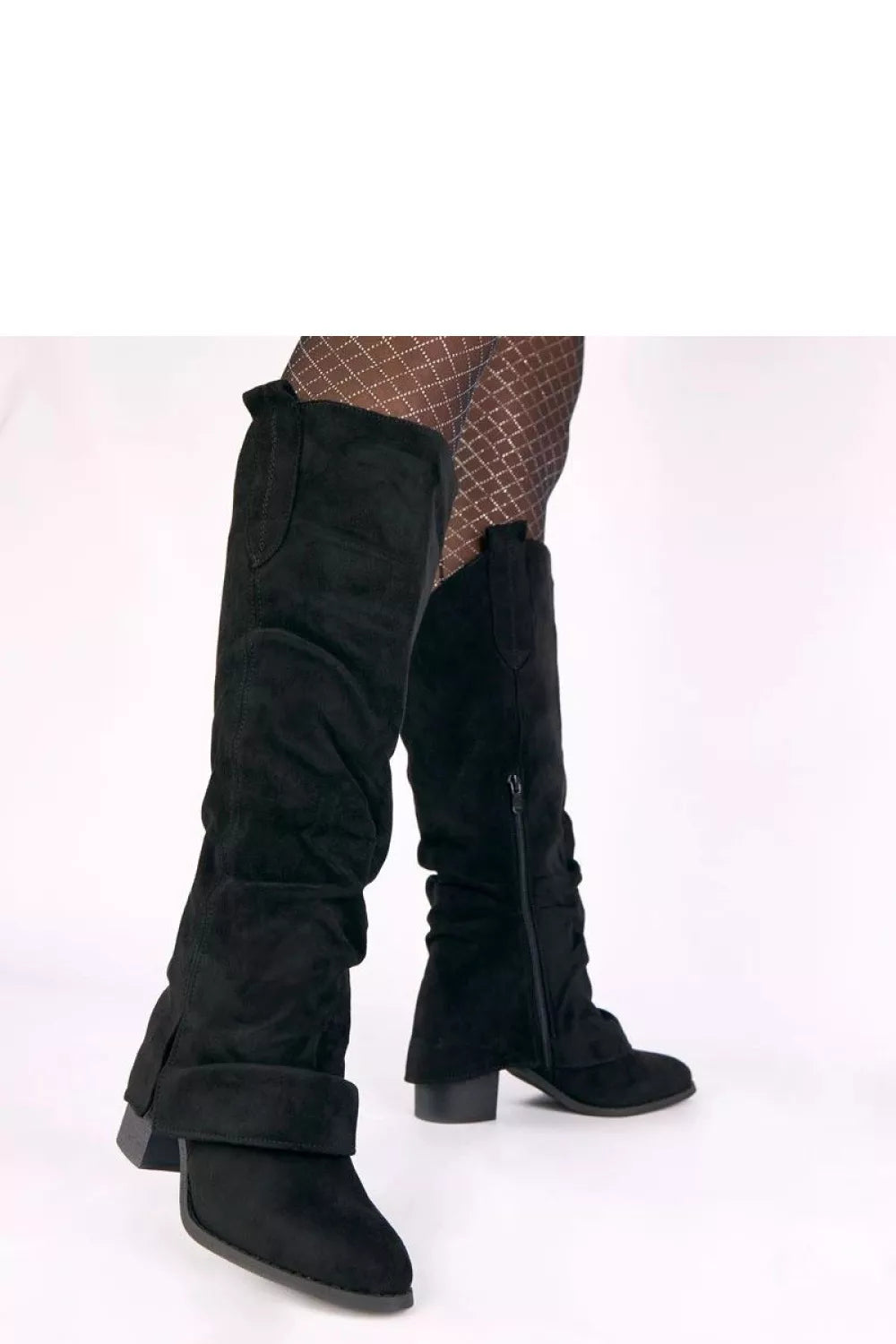 Auliniai batai modelis 221633 Solea