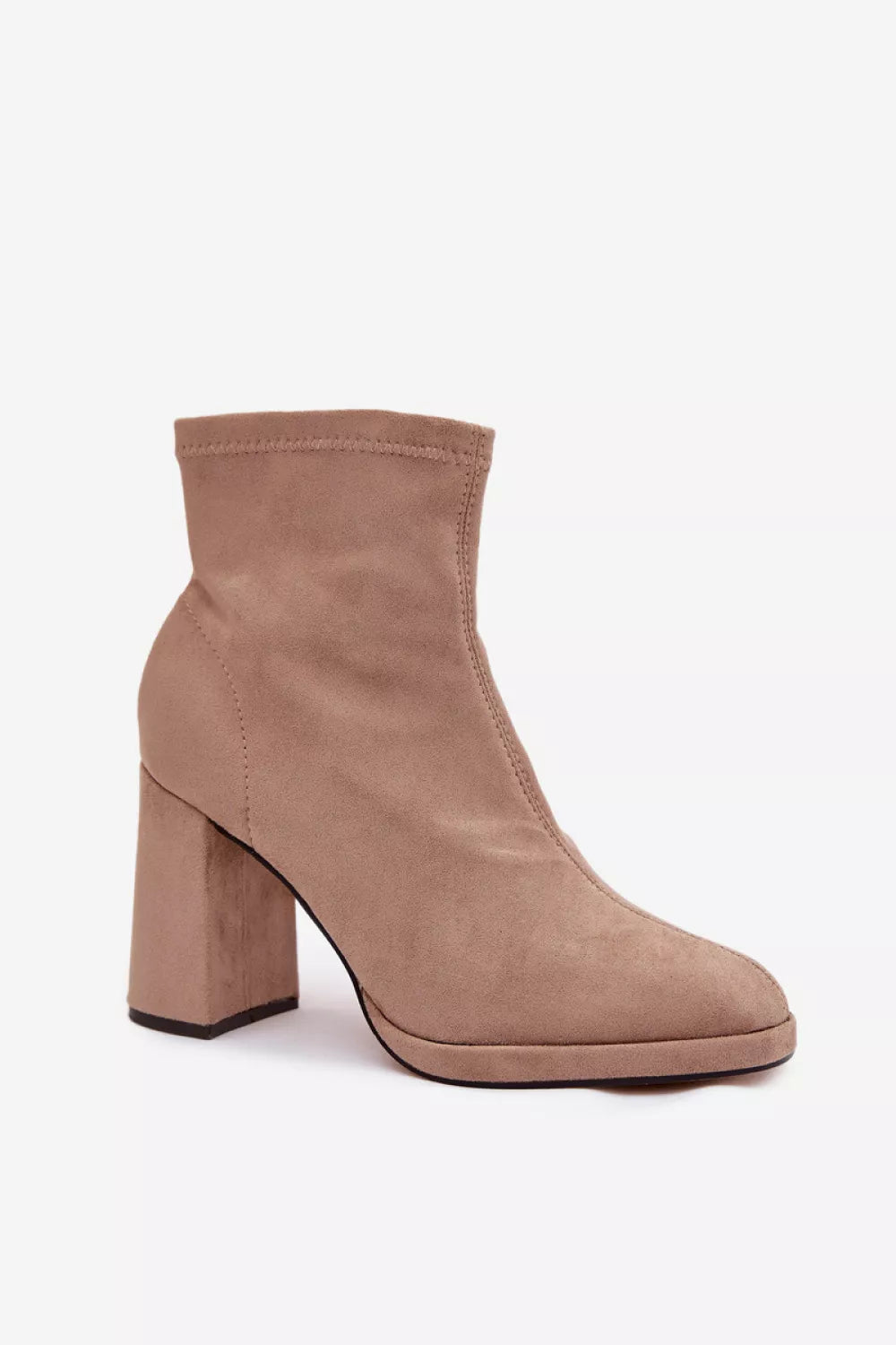 Aulinukai modelis 221934 Step in style