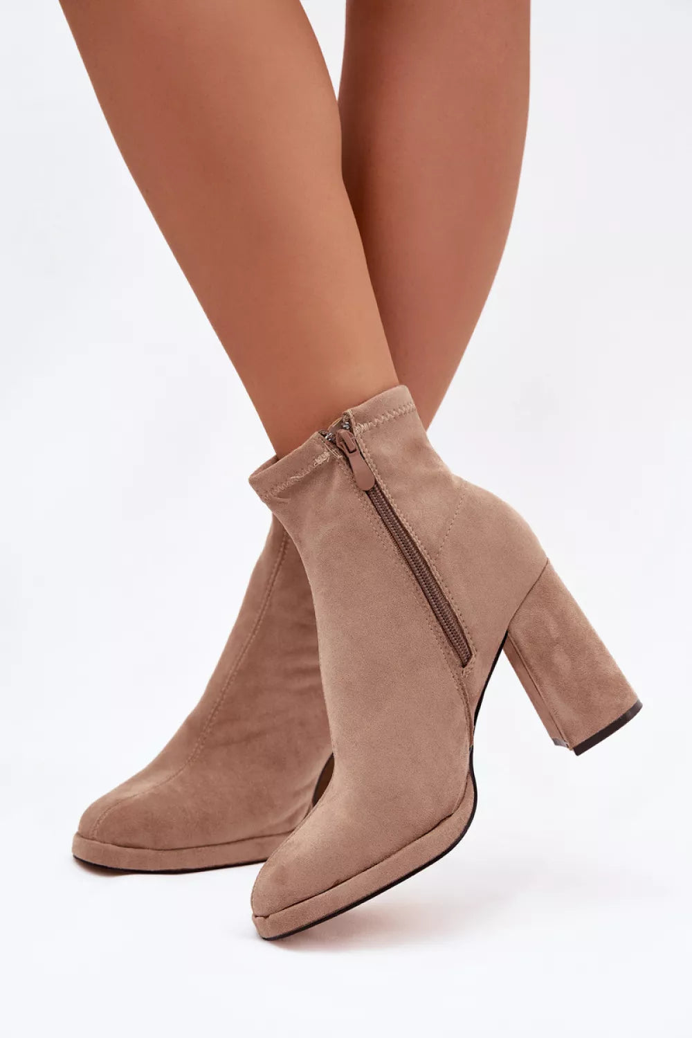 Aulinukai modelis 221934 Step in style