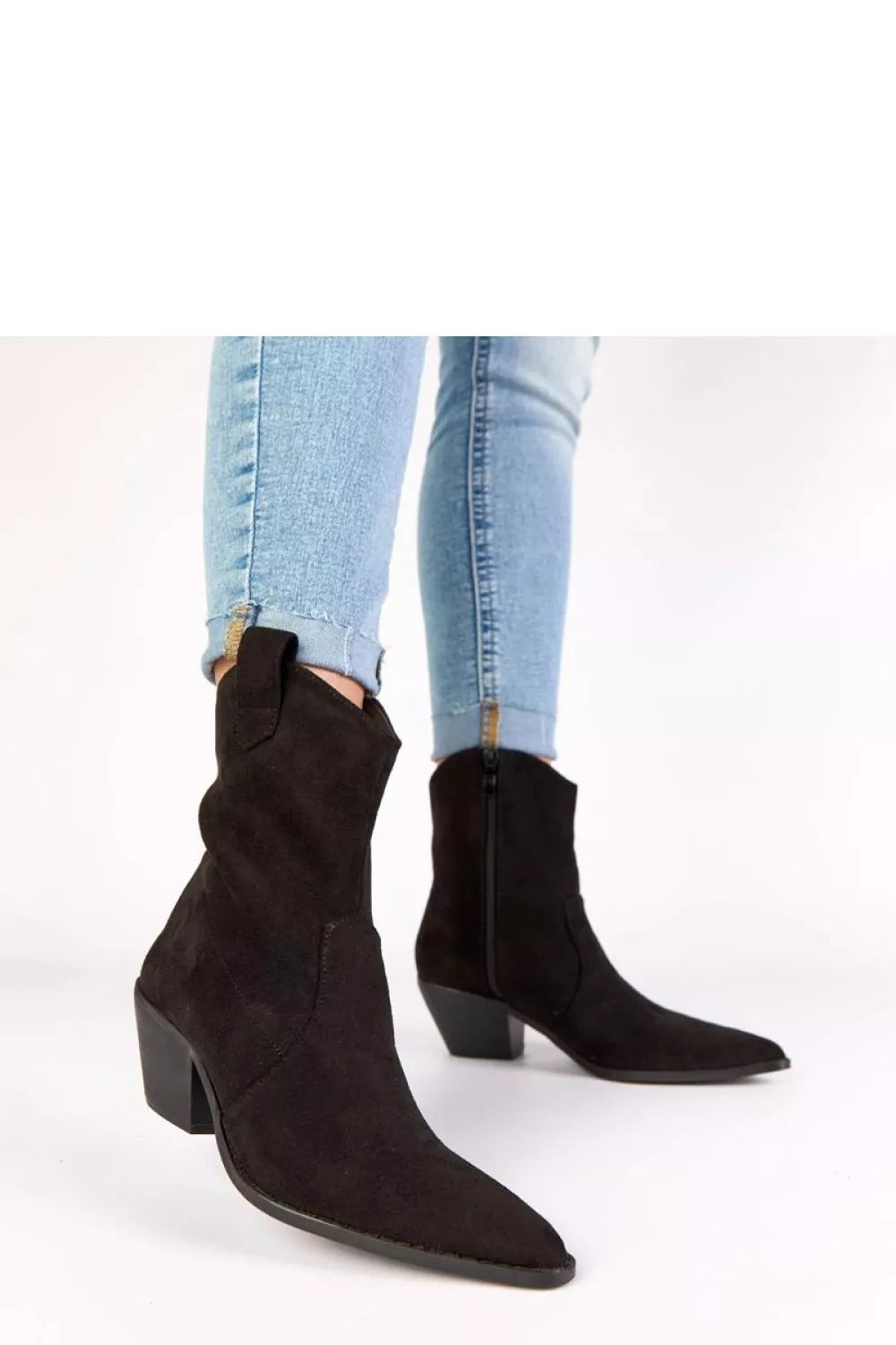 Auliniai batai modelis 222050 Solea