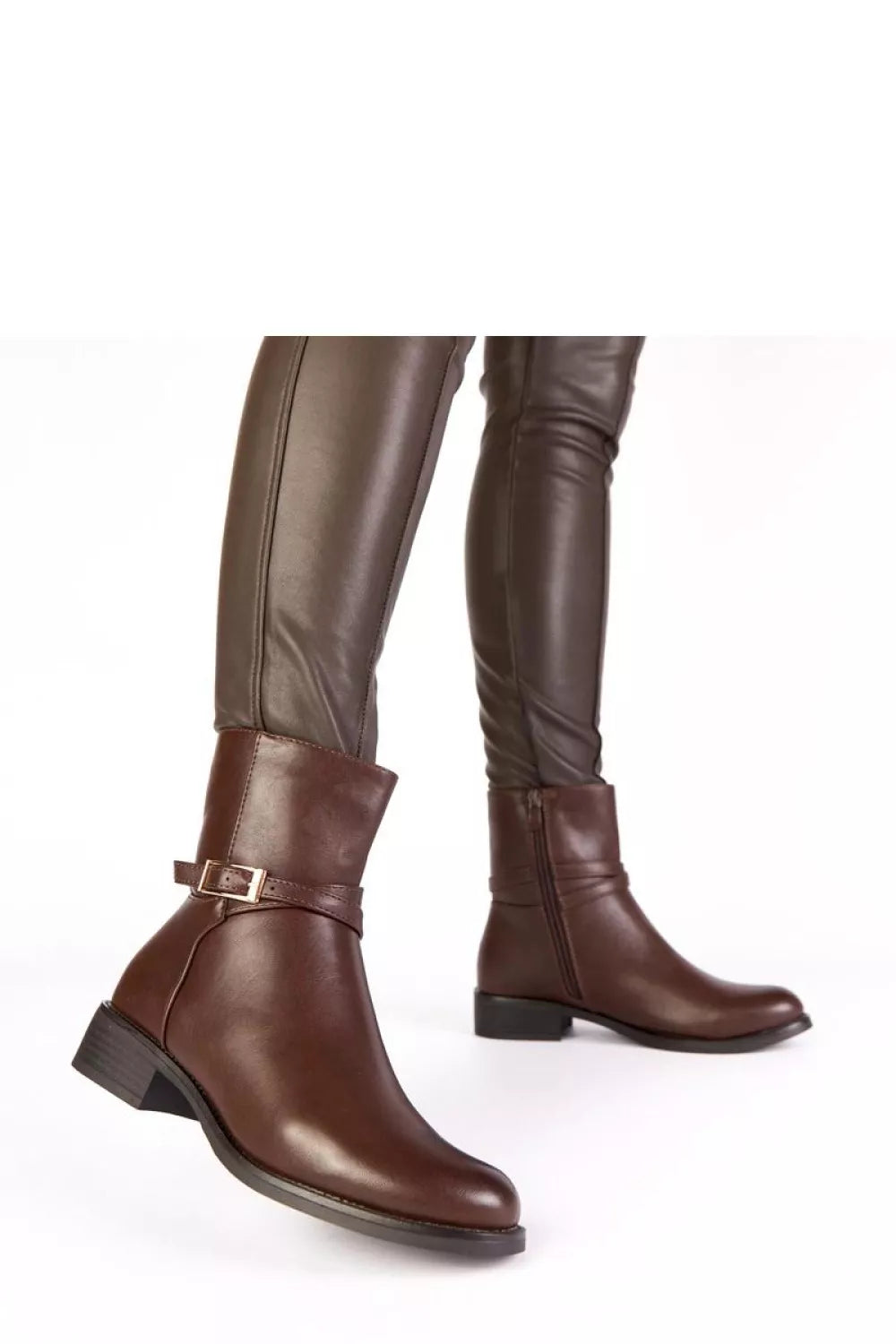 Auliniai batai modelis 222055 Solea