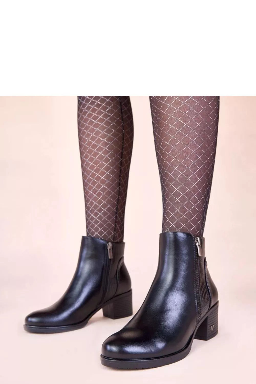 Auliniai batai modelis 222057 Solea
