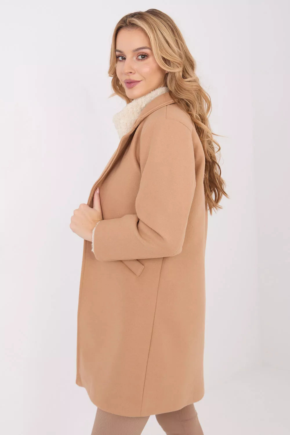 Palto modelis 222164 Italy Moda