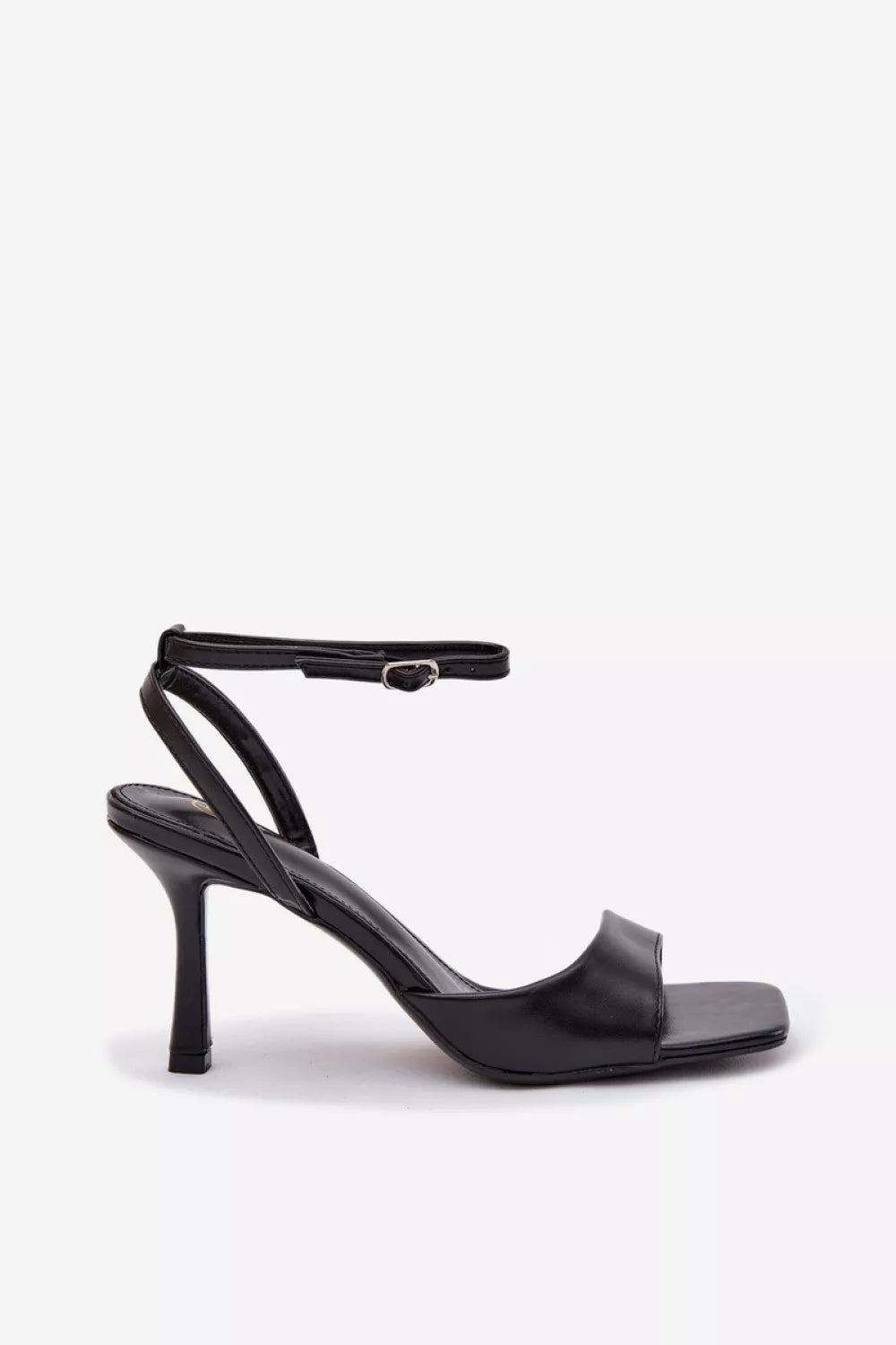 Aukštakulnių sandalai modelis 222262 Step in style