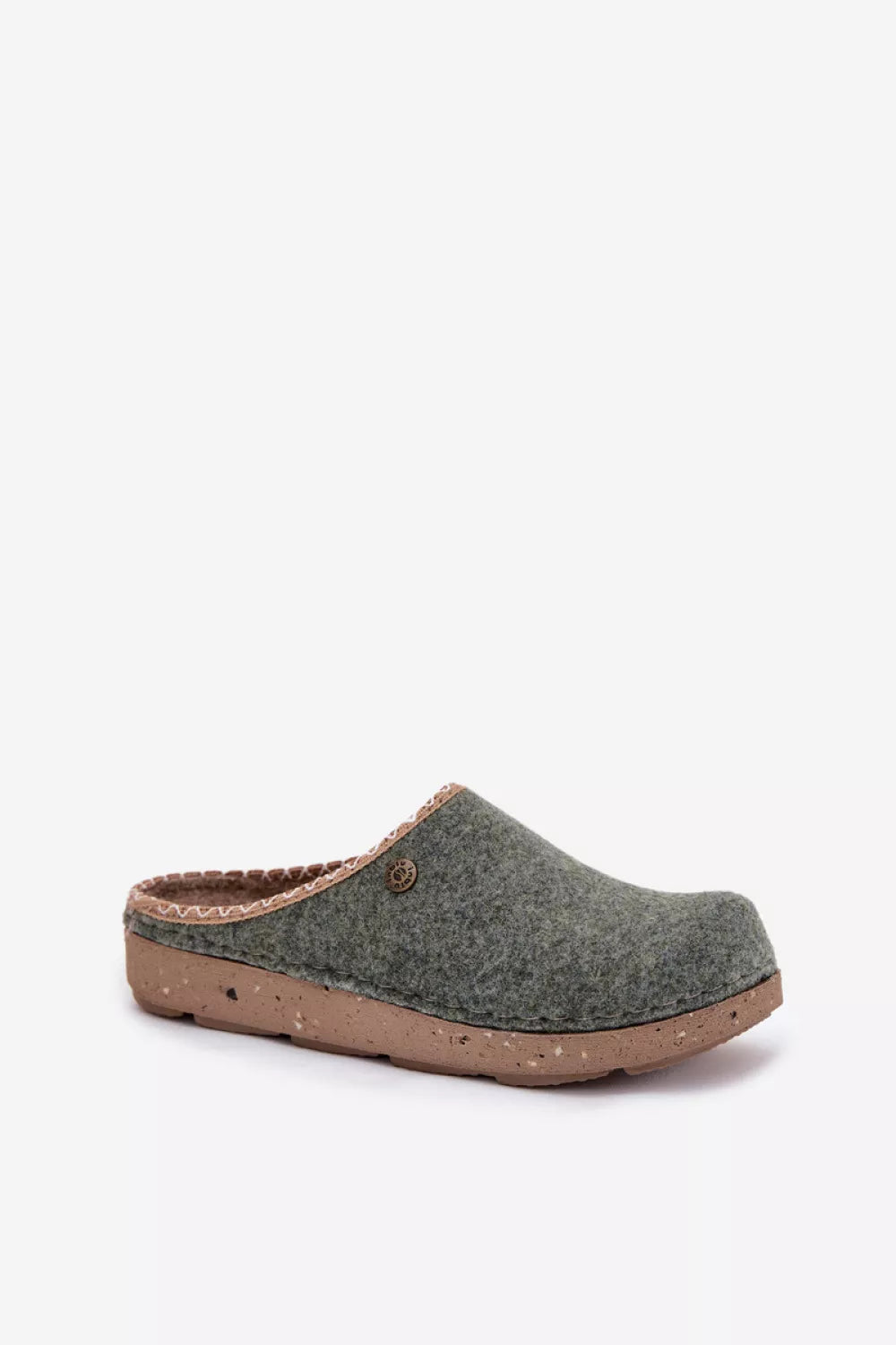 Šlepetės model 222276 Step in style