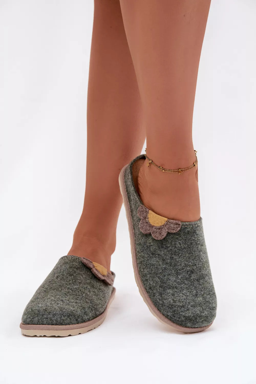 Šlepetės modelis 222278 Step in style