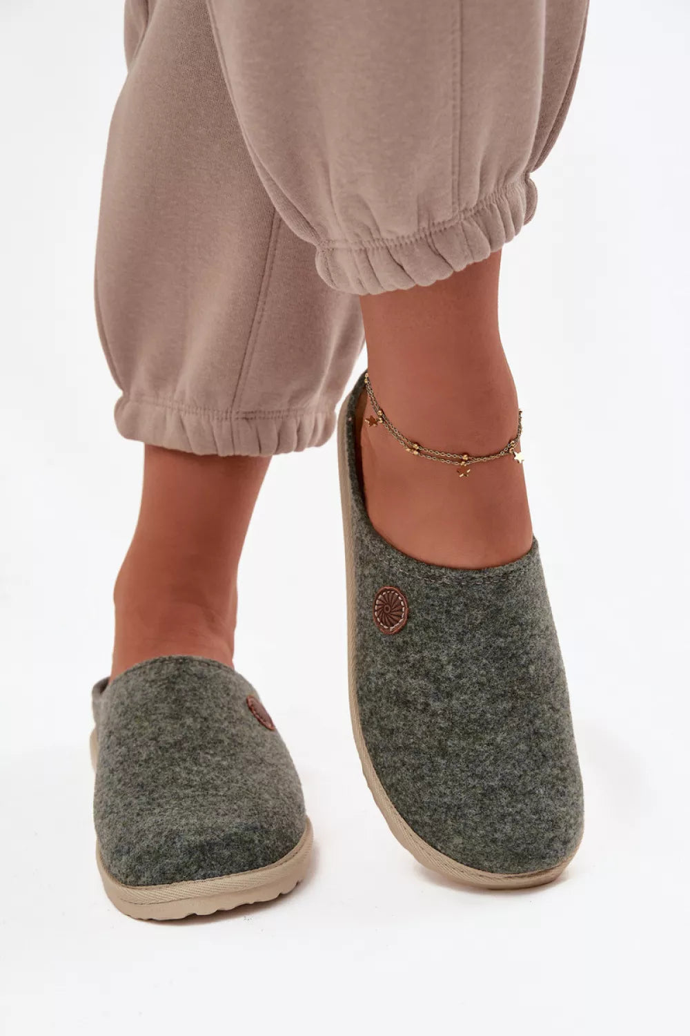 Šlepetės modelis 222292 Step in style
