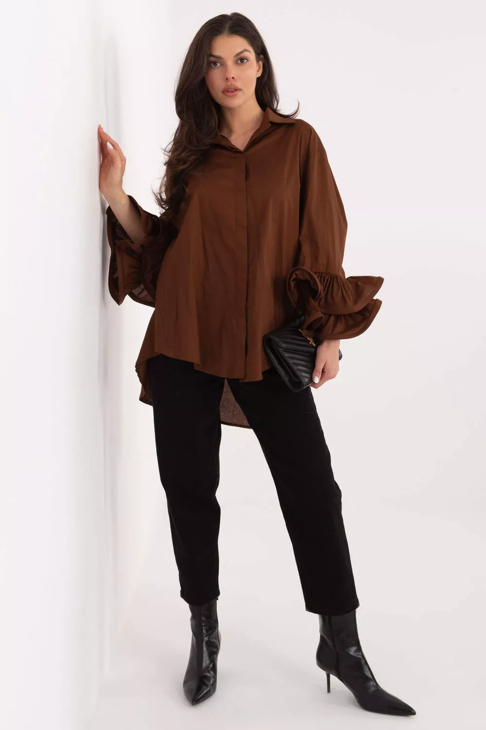Ilgo rankovė "Long sleeve shirt" modelis 222314 Italy Moda