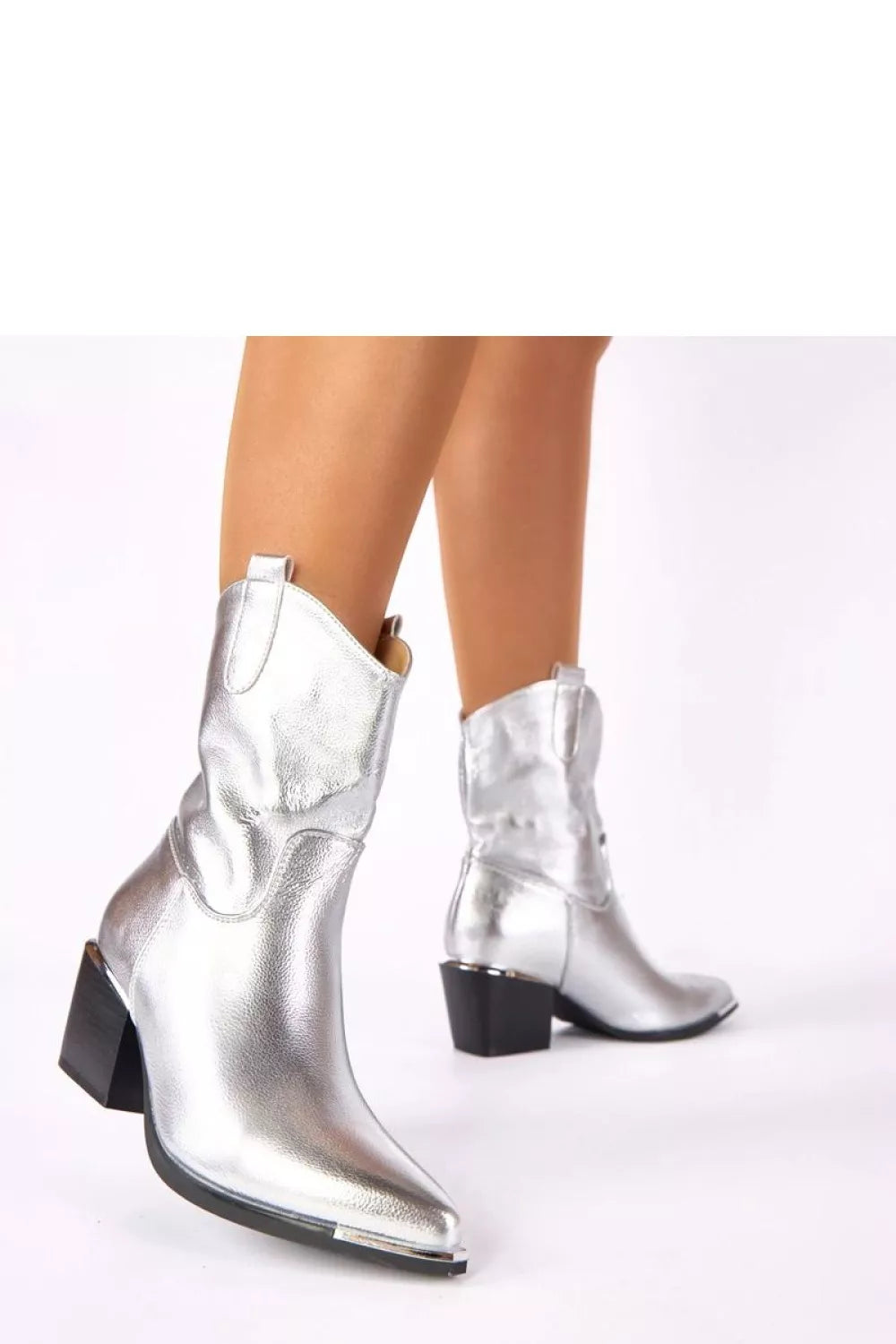 Auliniai batai modelis 222345 Solea