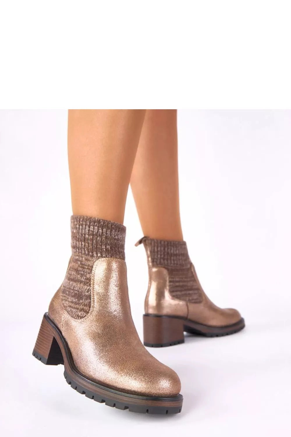 Auliniai batai modelis 222349 Solea