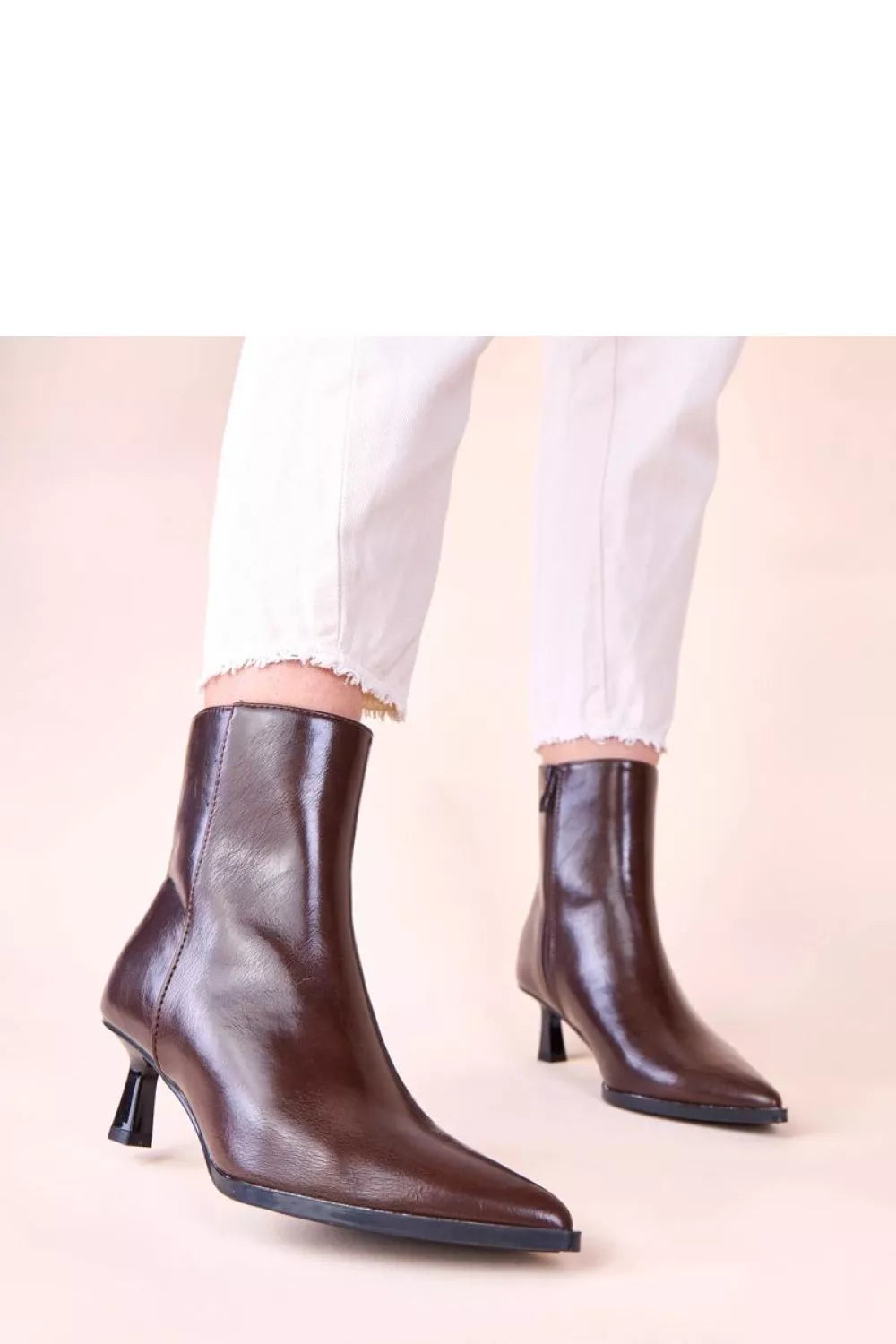 Auliniai batai modelis 222369 Solea