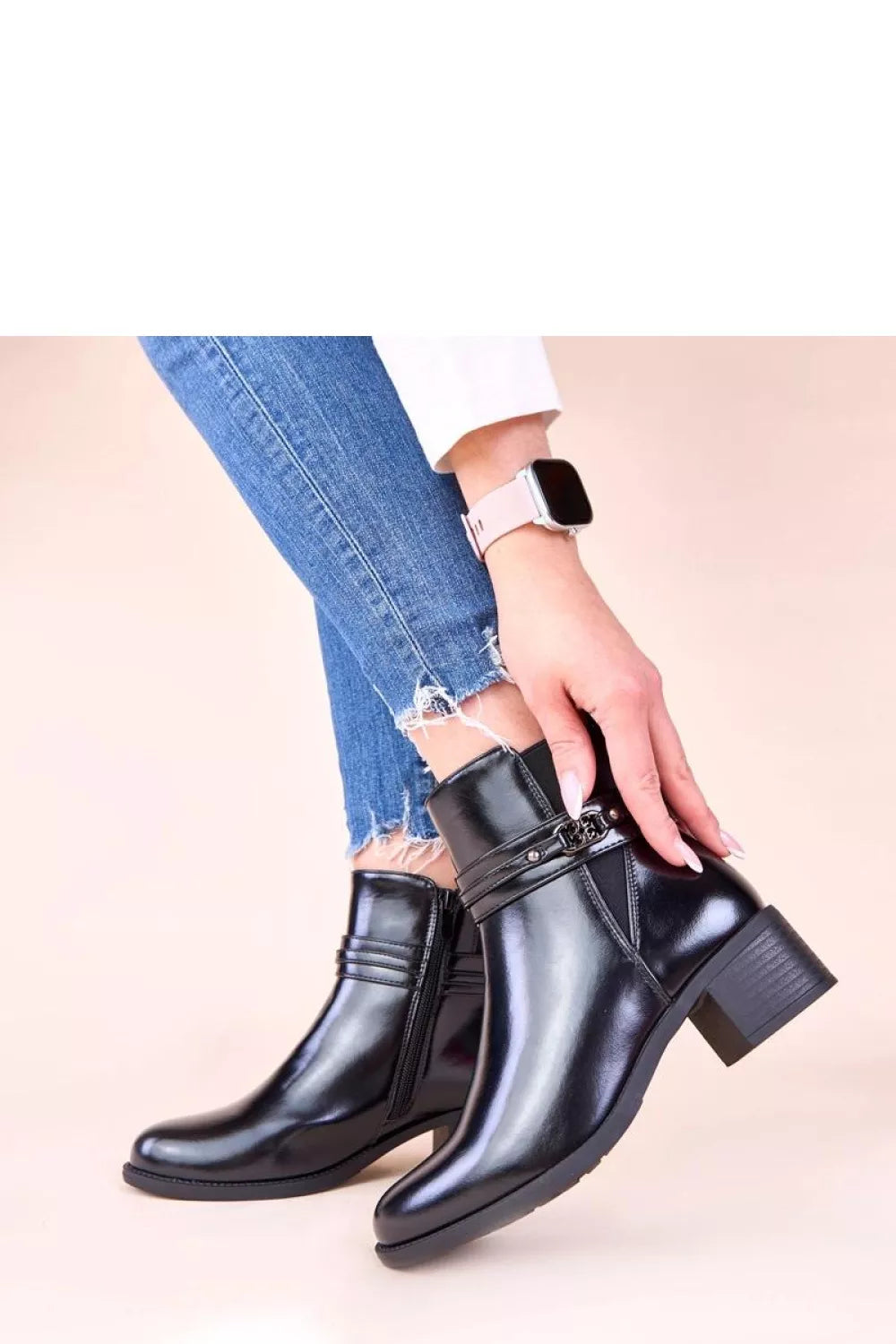 Auliniai batai modelis 222370 Solea