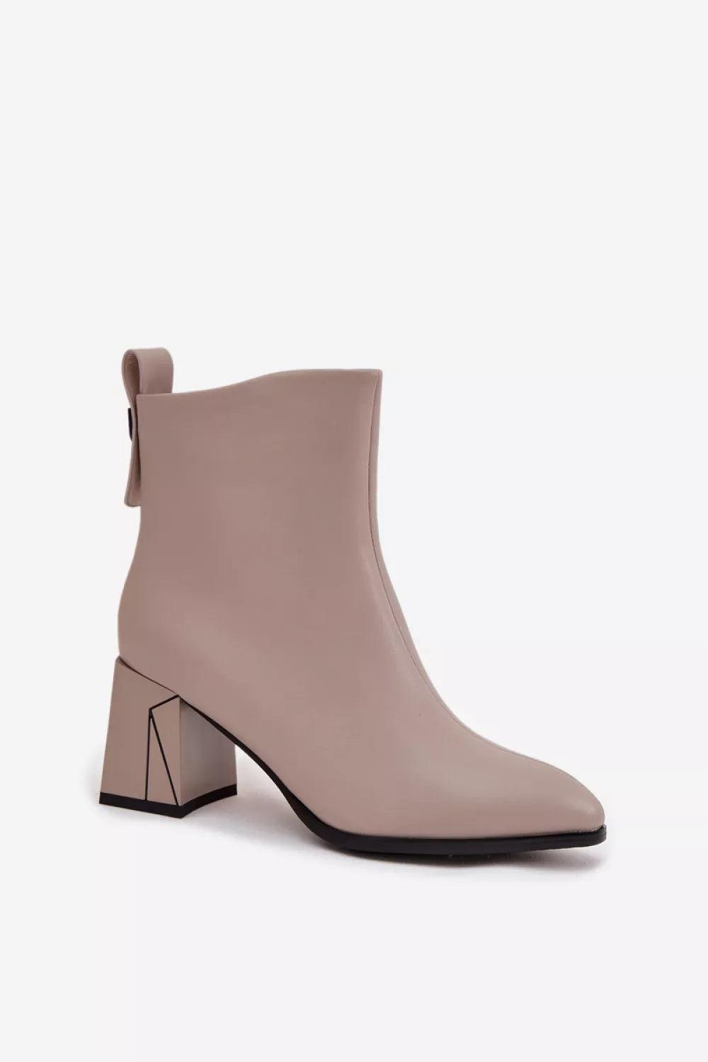 Auliniai batai modelis 222516 Step in style