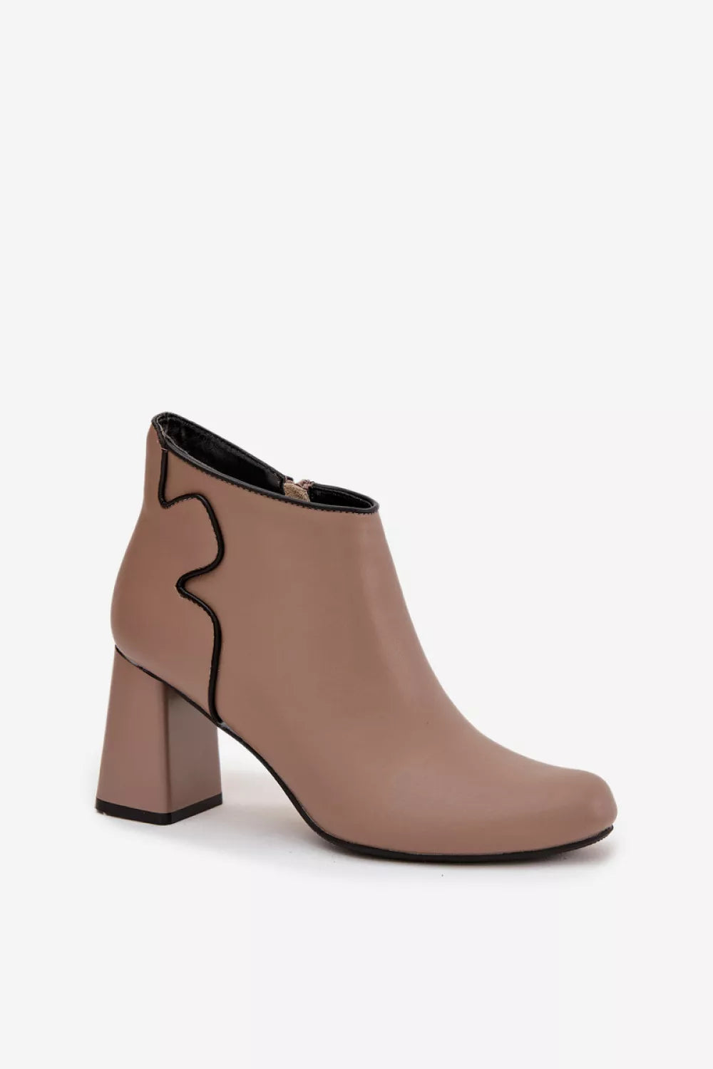 Auliniai batai modelis 222520 ženklo "Step in style"