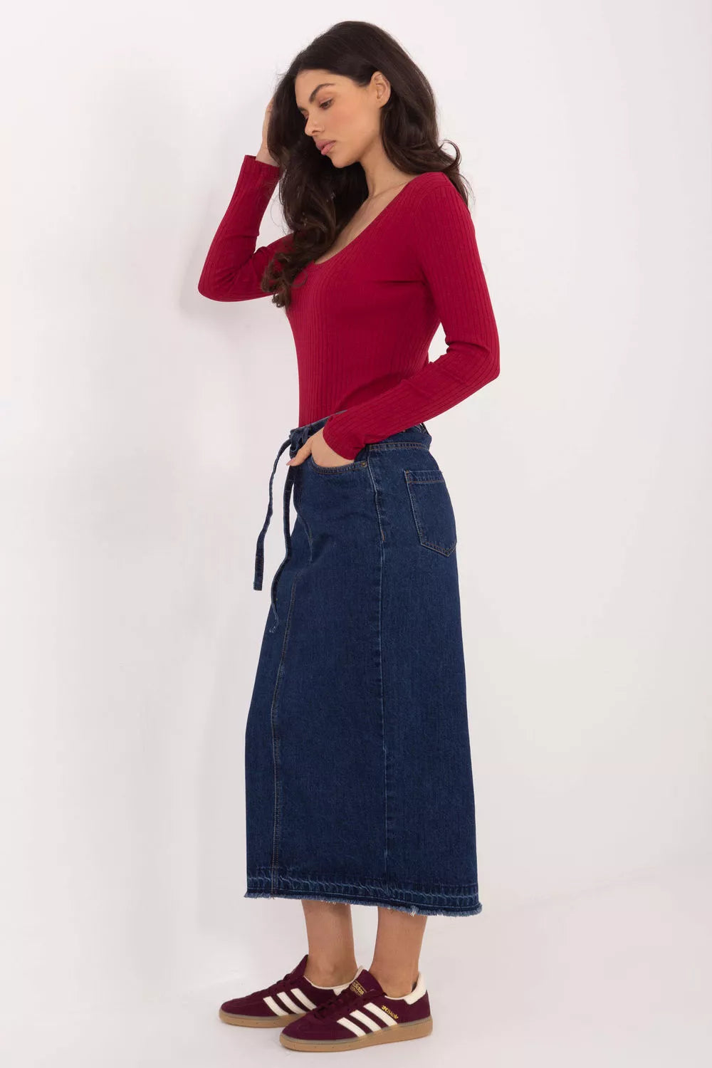 Sijonas modelis 222550 Sublevel