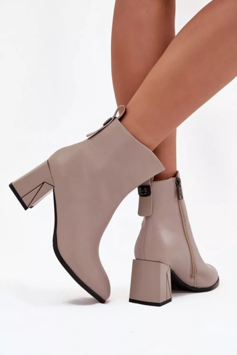 Auliniai batai modelis 222516 Step in style