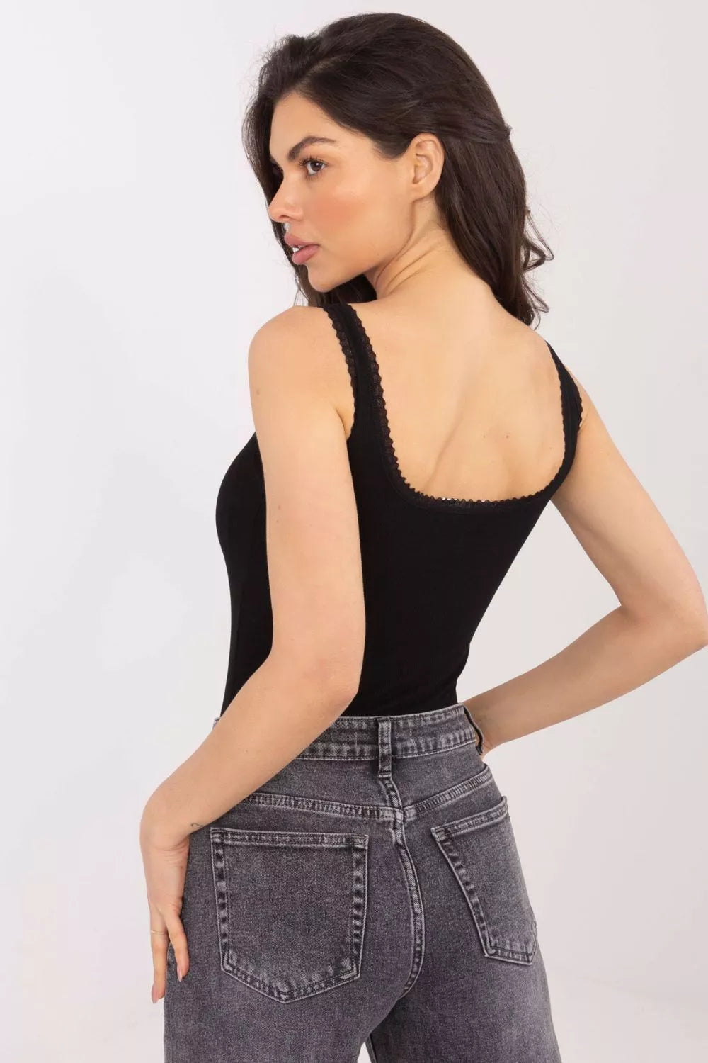 Geriausias modelis 223069 Gamyklinė kaina