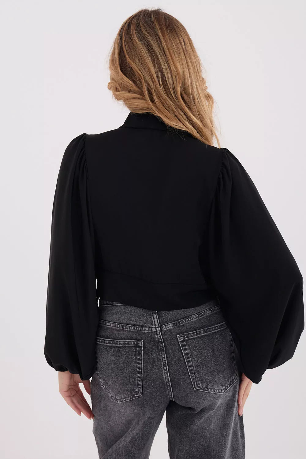 Ilgomis rankovėmis marškiniai, modelis 223170 Italy Moda