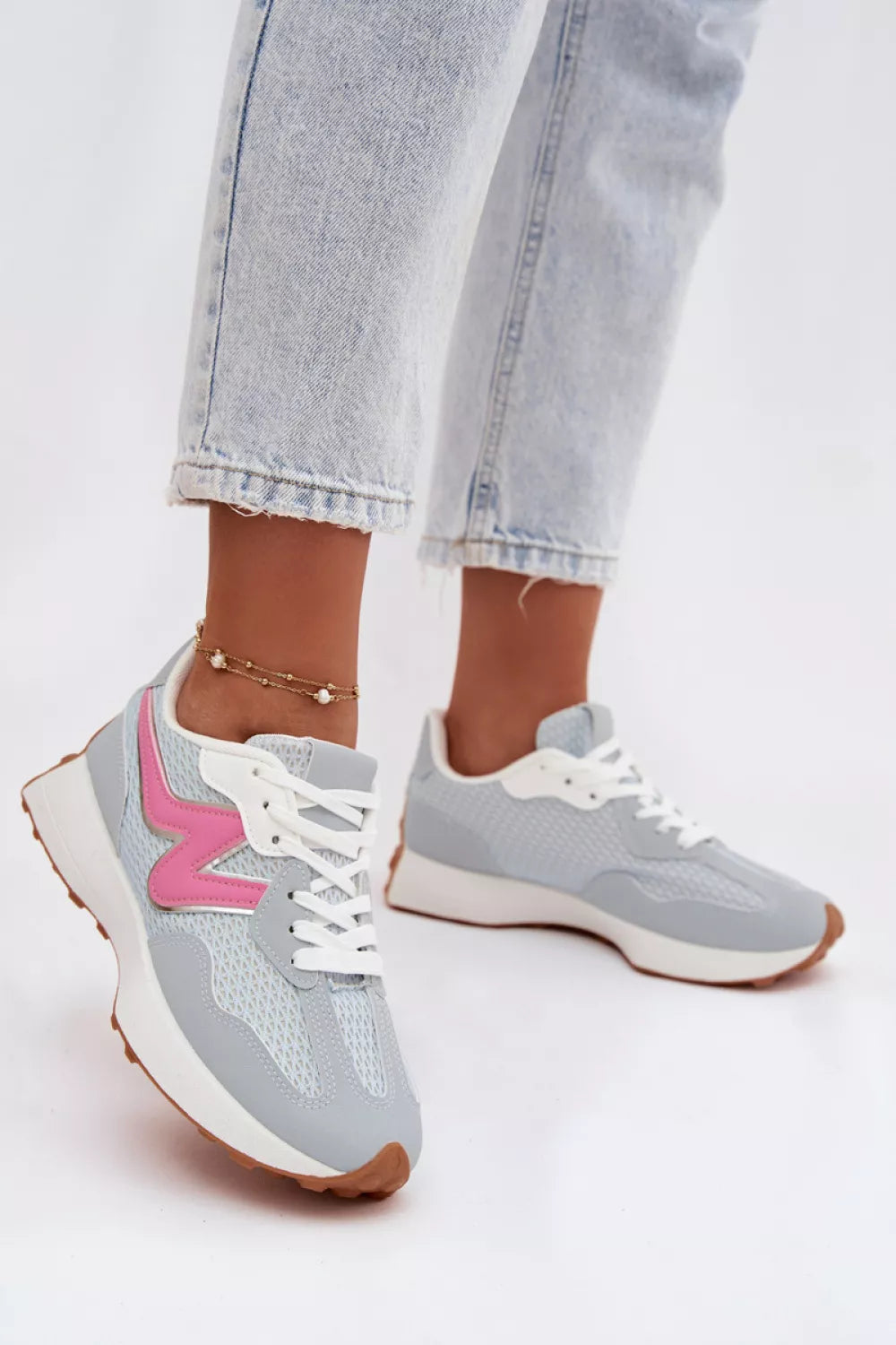 Sportiniai bateliai modelis 223600 Ženkite stilingai