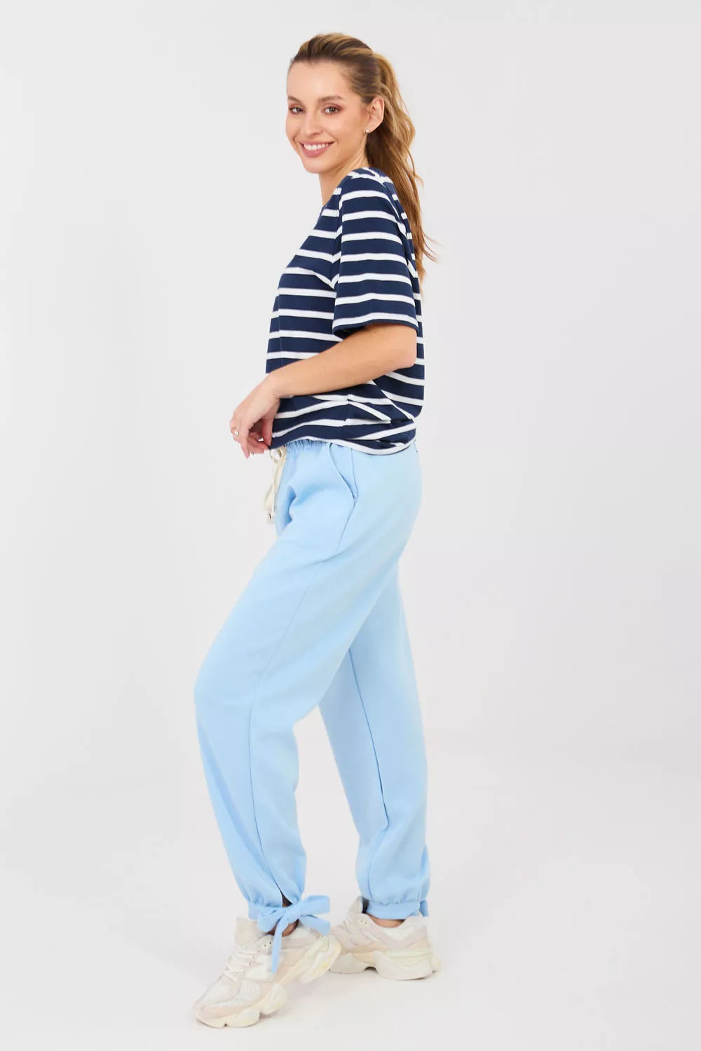 Sportinės kelnės modelis 223781 Italy Moda