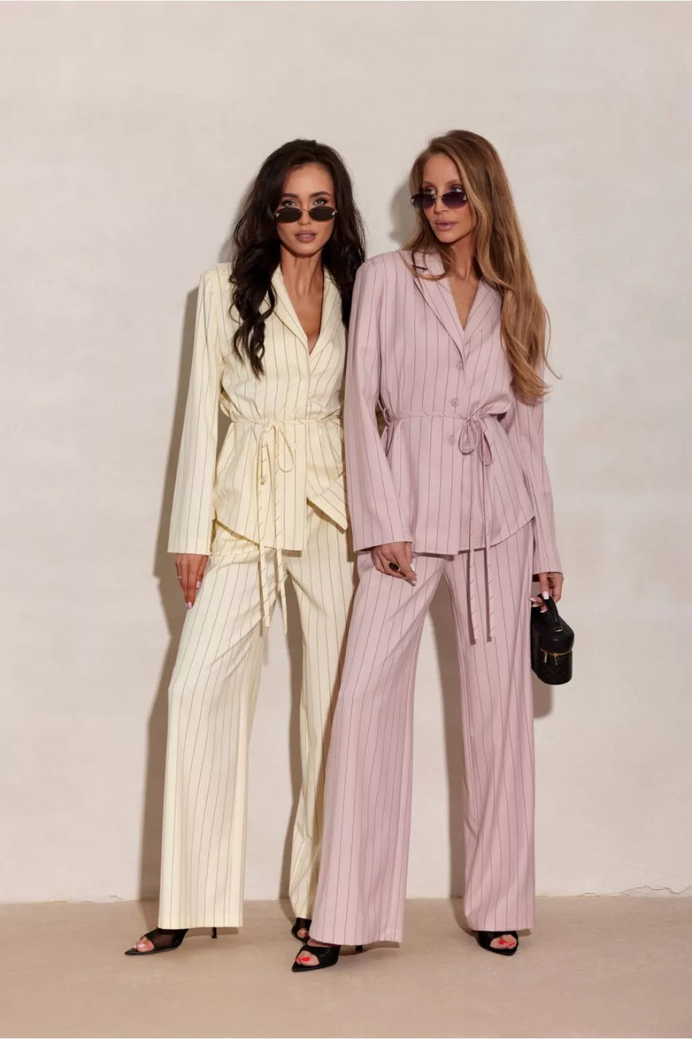 Moteriškos kelnės modelis 224015 Roco Fashion