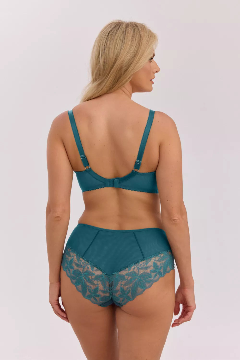 Pusiau minkštas modelis 224045 Gaia